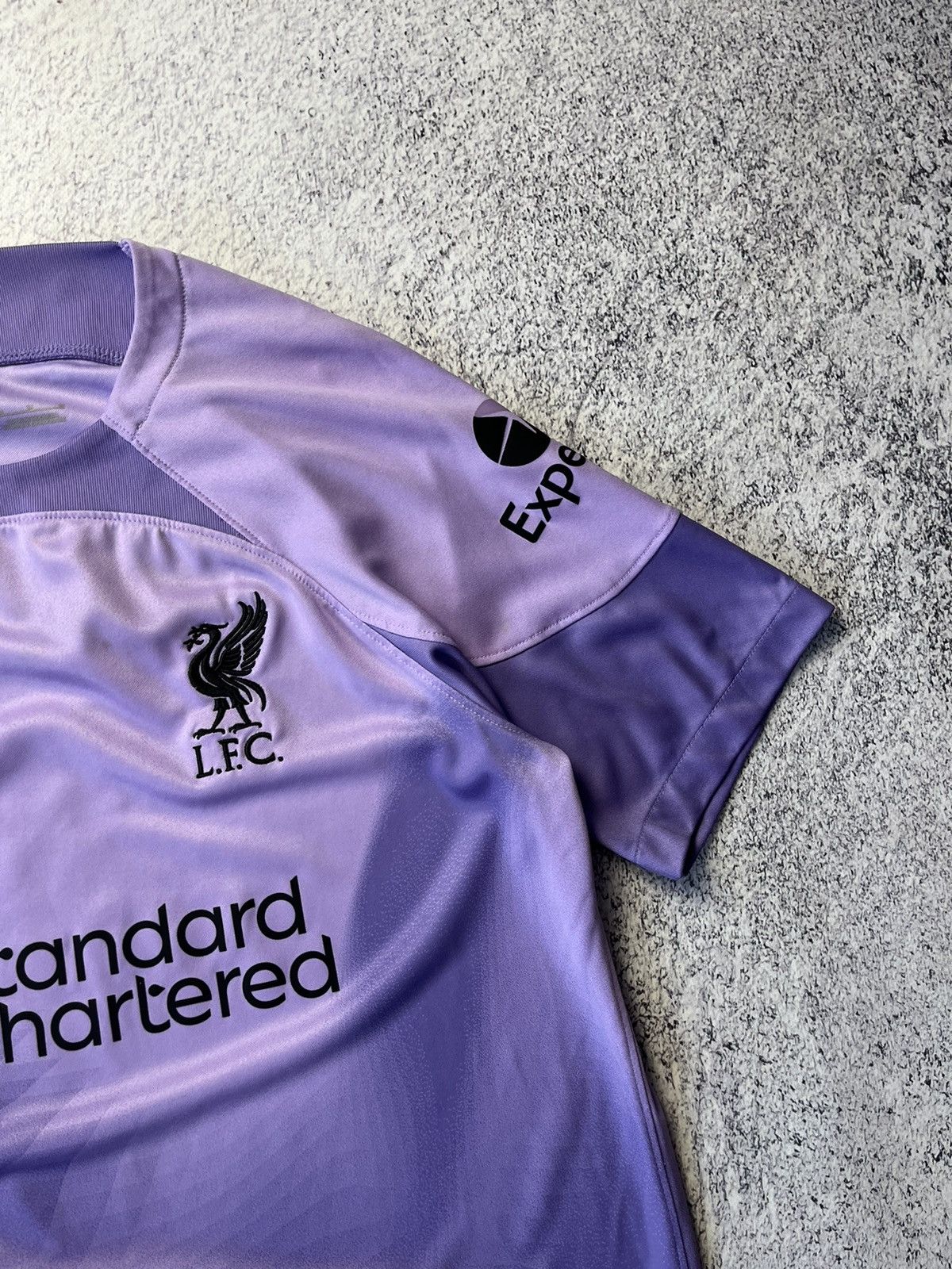 Vintage Nike Liverpool A.Becker #1 Goalkeeper Uniform 2022/23 Men's Size US M / EU 48-50 / 2 - 13 Thumbnail