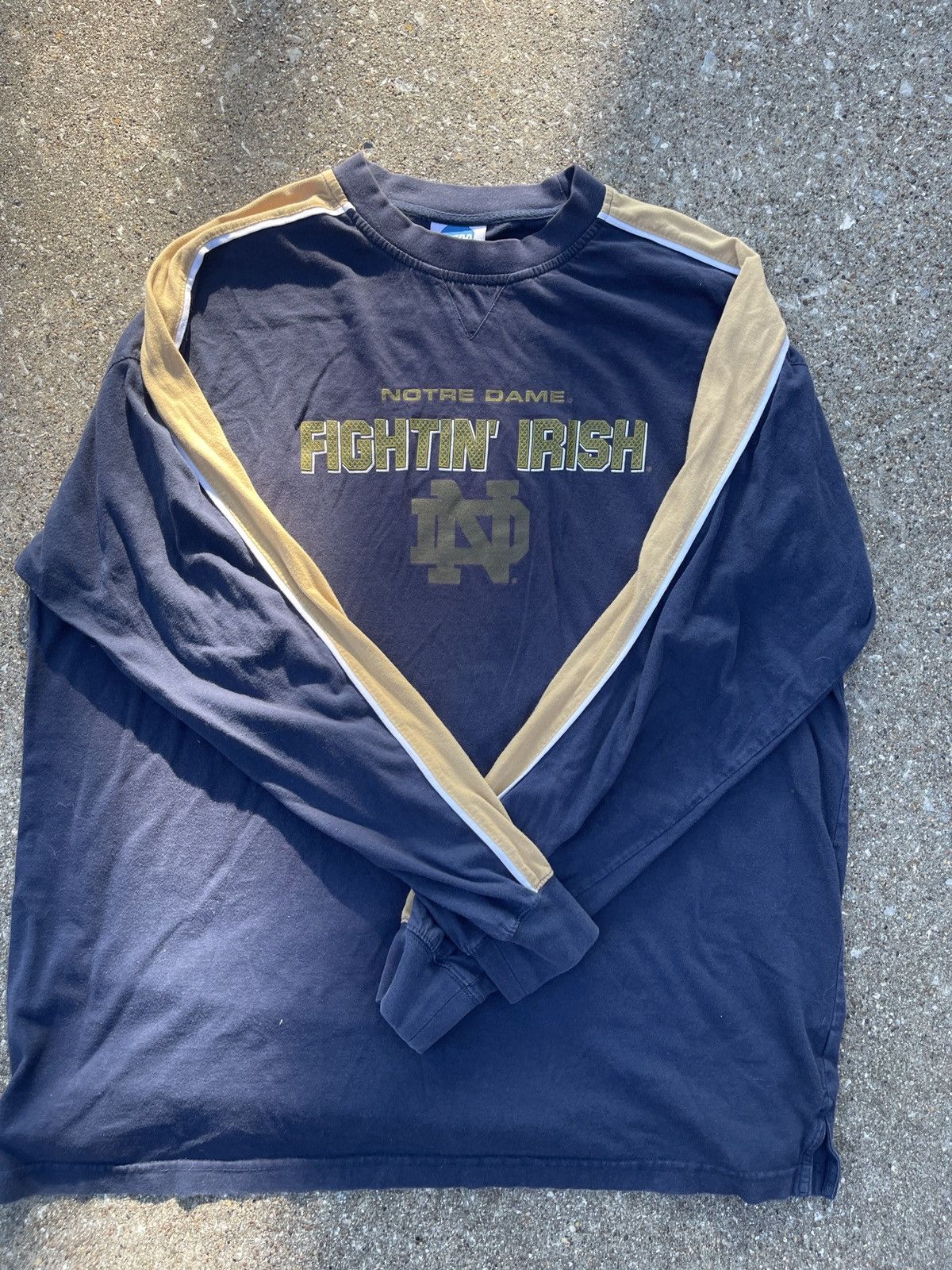 Vintage Vintage Notre Dame L/S Size US XL / EU 56 / 4 - 1 Thumbnail