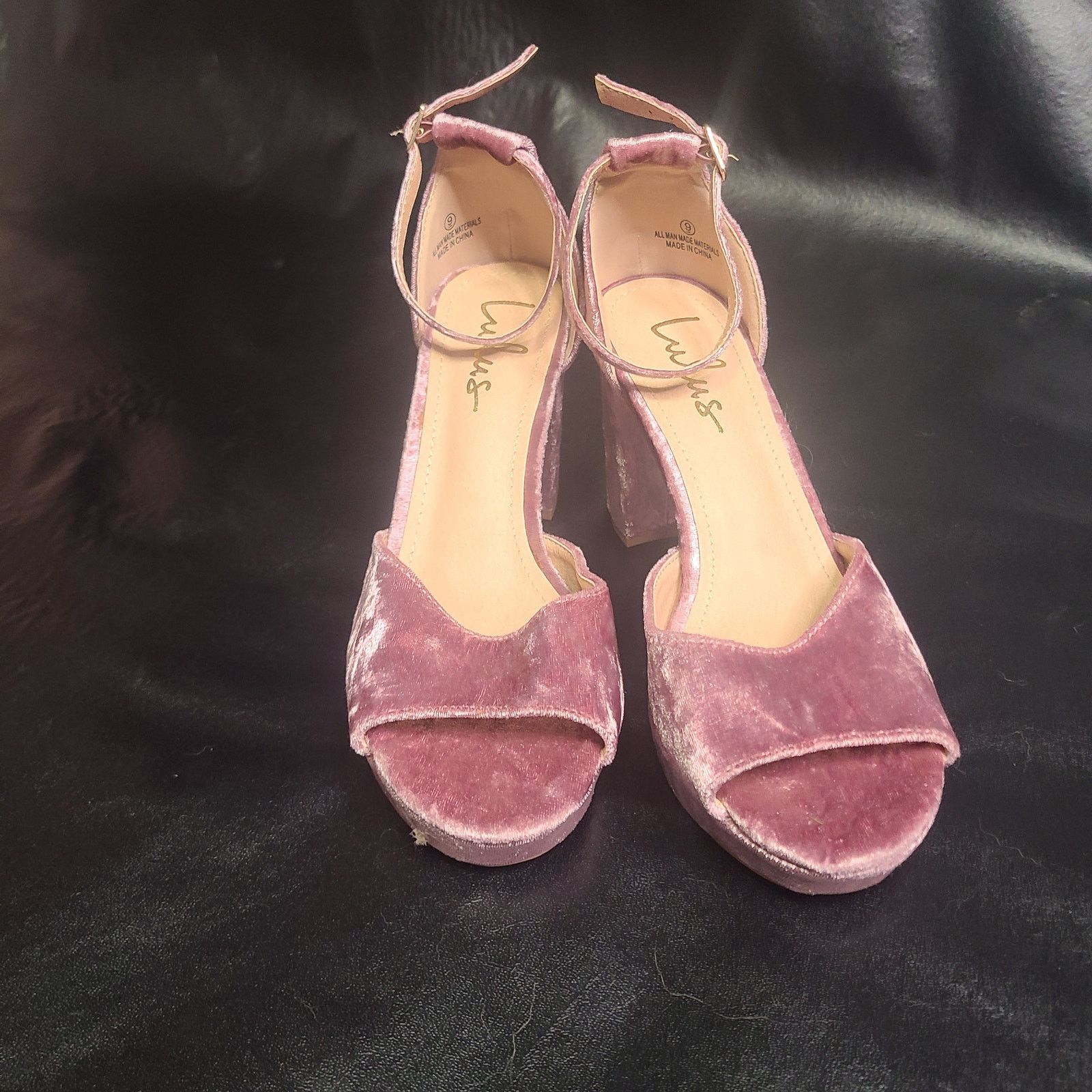 Lulus Lulu's pink velvet strappy chunky heel size 9 Size US 9 / IT 39 - 2 Thumbnail