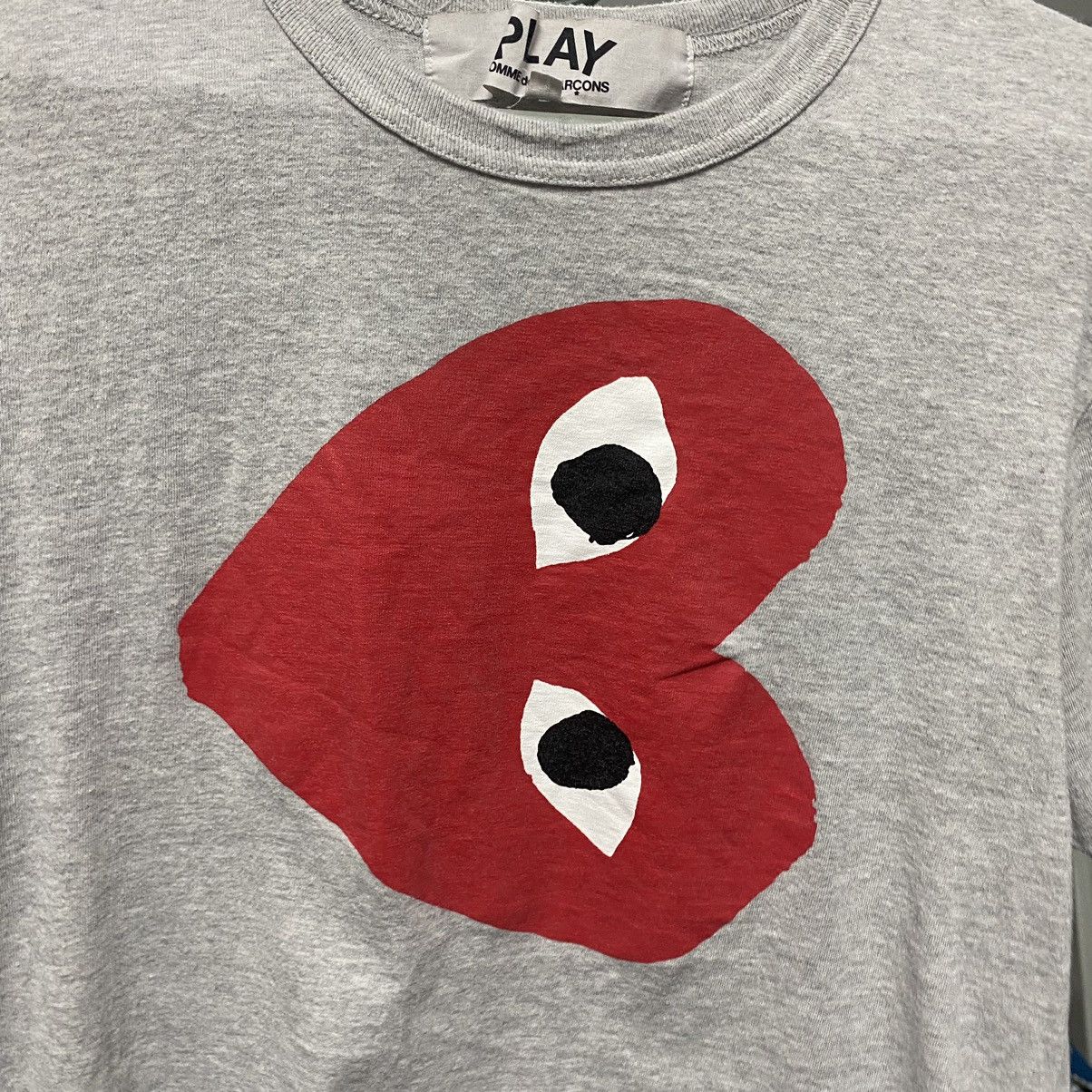 Comme des Garcons Comme Des Garsons T-shirt Big Logo Play Big Heart Size US M / EU 48-50 / 2 - 5 Thumbnail