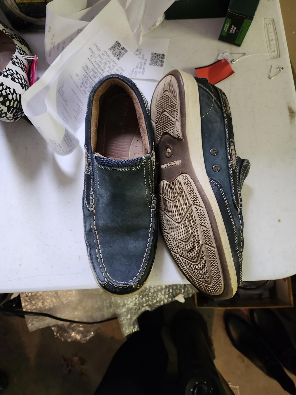 Florsheim Florsheim numuck boat shoes Size US 10.5 / EU 43-44 - 2 Thumbnail