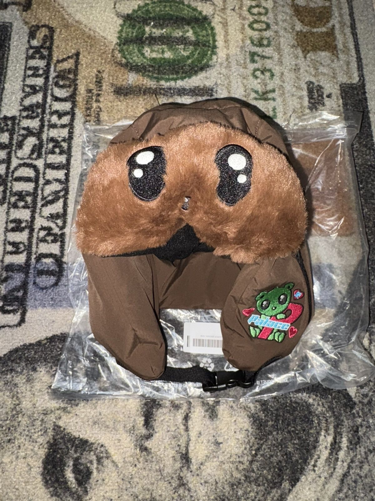 Palace Palace Kawaii Puffa Trooper (SMALL/MEDIUM) Size ONE SIZE - 1 Thumbnail