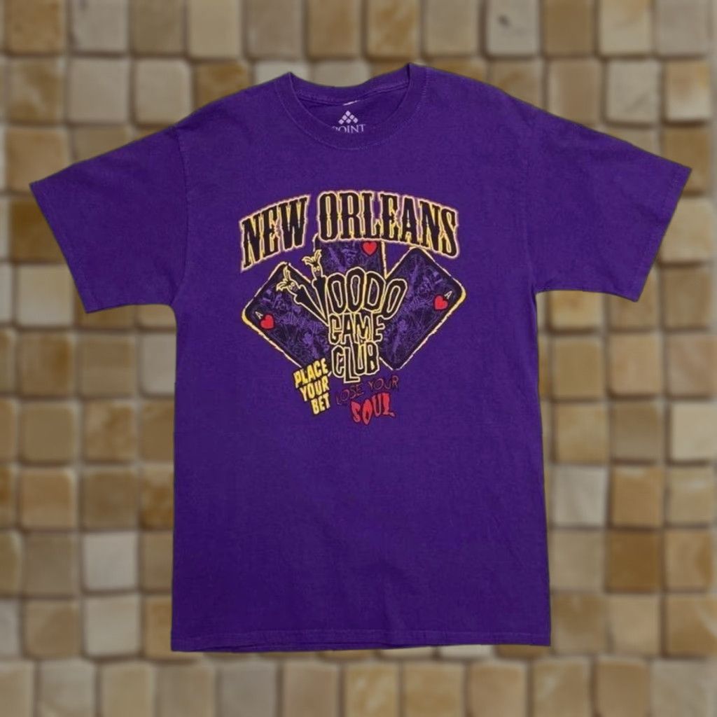 Vintage Point Sportswear New Orleans Voodoo Game Club “Place Your Bet Lose Your Soul” Graphic T-Shirt M Men Purple Short Sleeve Cotton Shirt 90s TV319 Size US M / EU 48-50 / 2 - 1 Thumbnail