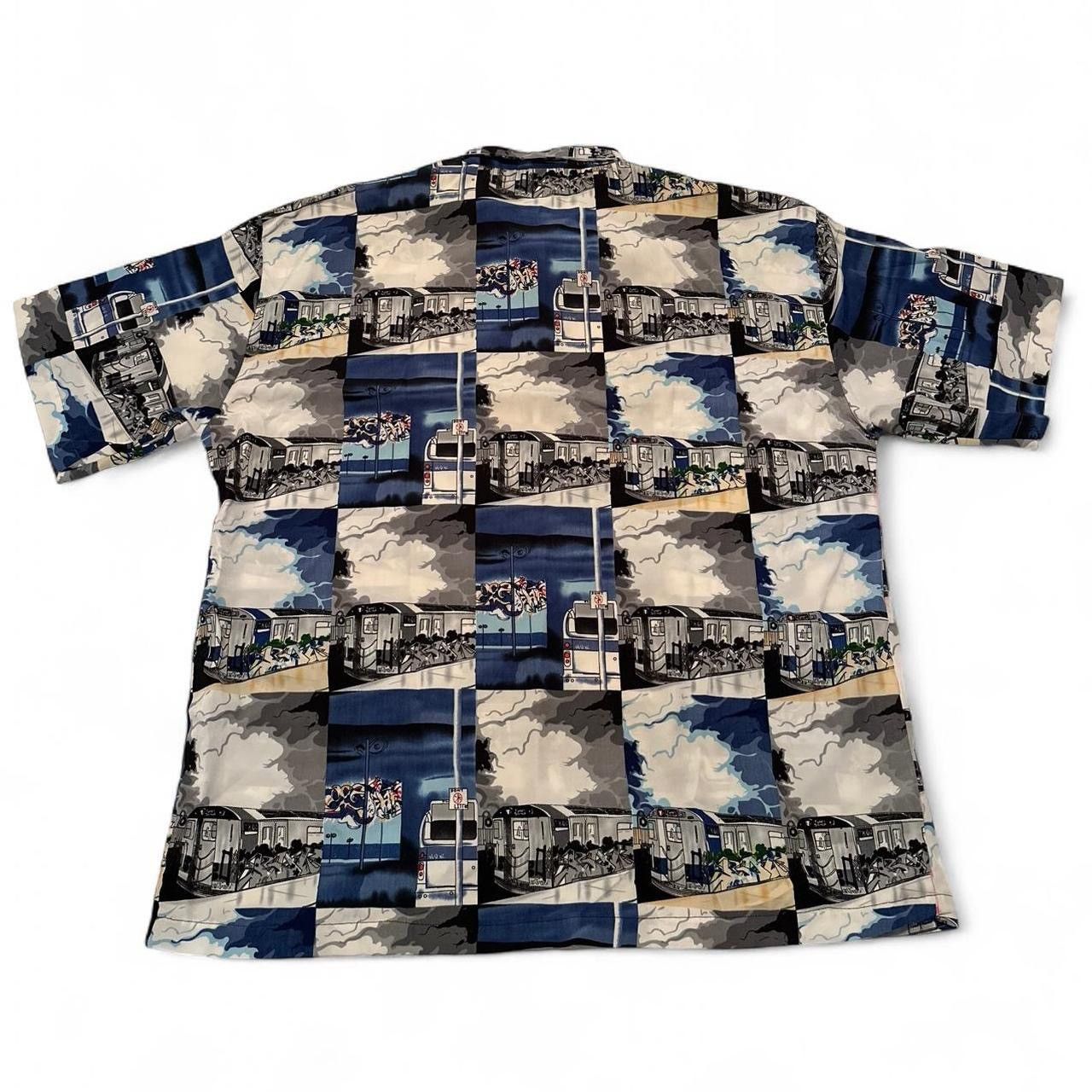 Other Up Ros Graffiti Subway Print Button-Up Shirt (Size 3XL) Size US XXL / EU 58 / 5 - 2 Thumbnail