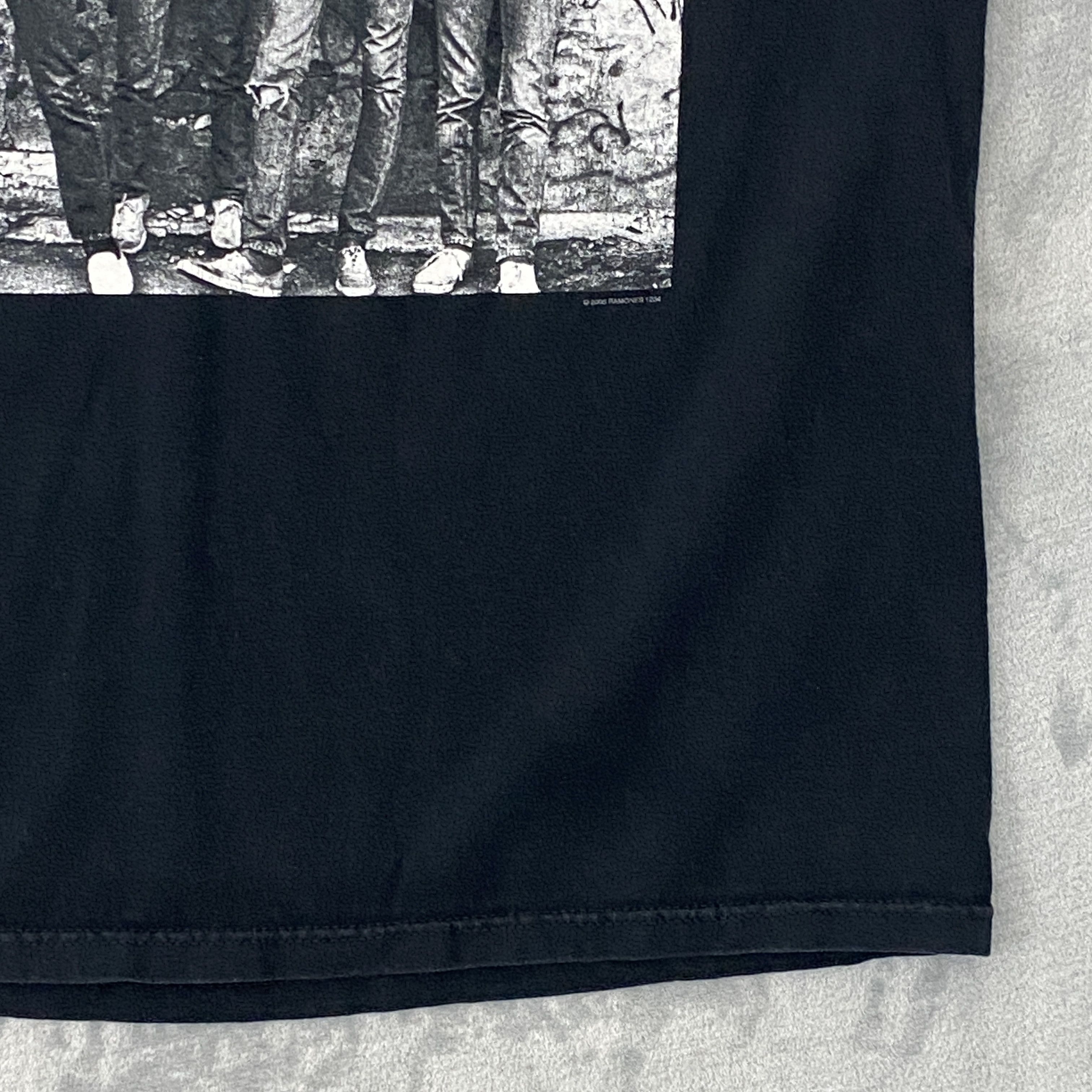 Band Tees RAMONES Punk Rock Band T Shirt Group Photo 1234 Label Size US L / EU 52-54 / 3 - 9 Thumbnail