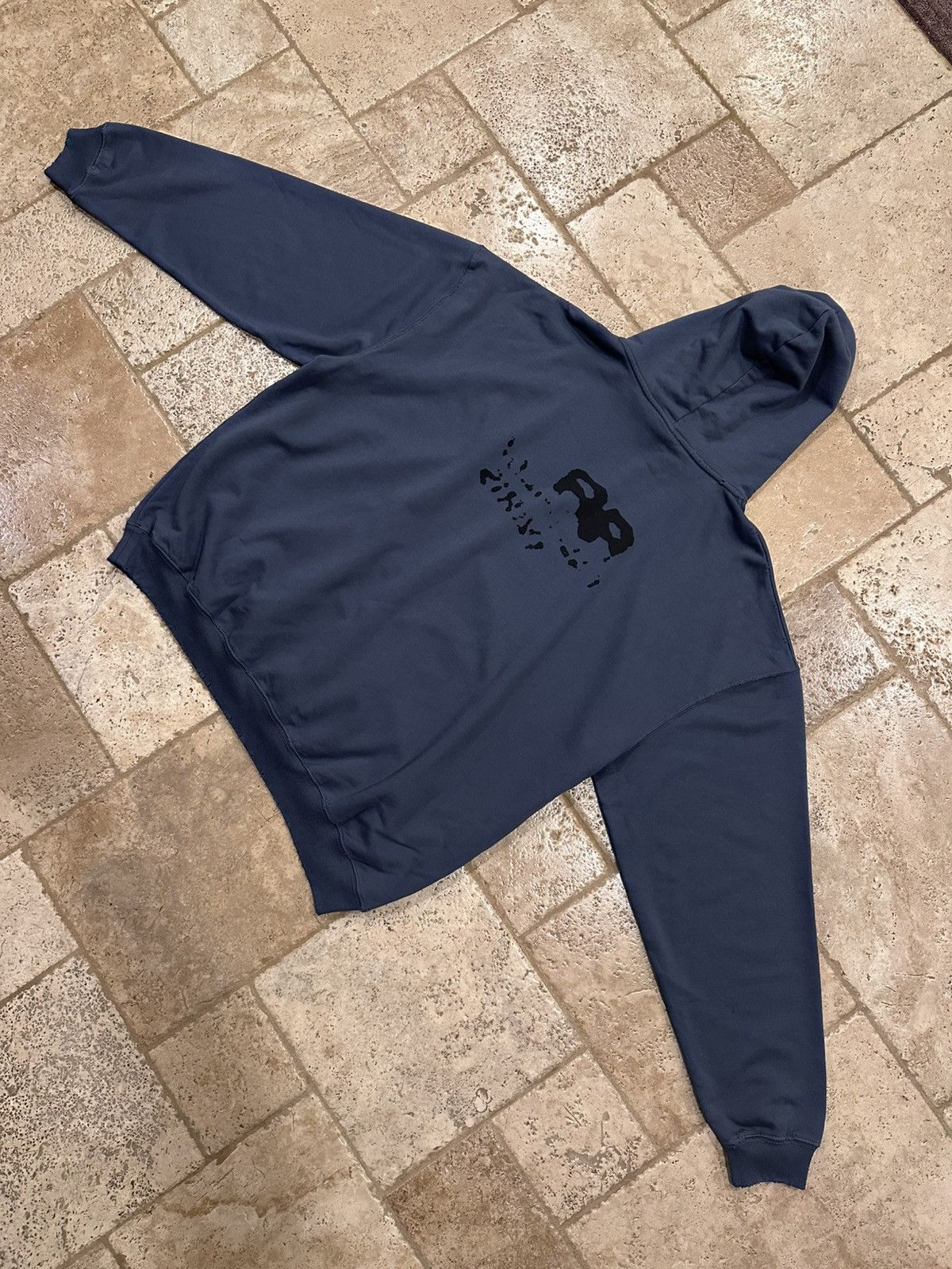 Balenciaga Balenciaga Oversize Spray Bleach Print Logo Dark Blue Hoodie Size US XXS / EU 40 - 7 Thumbnail