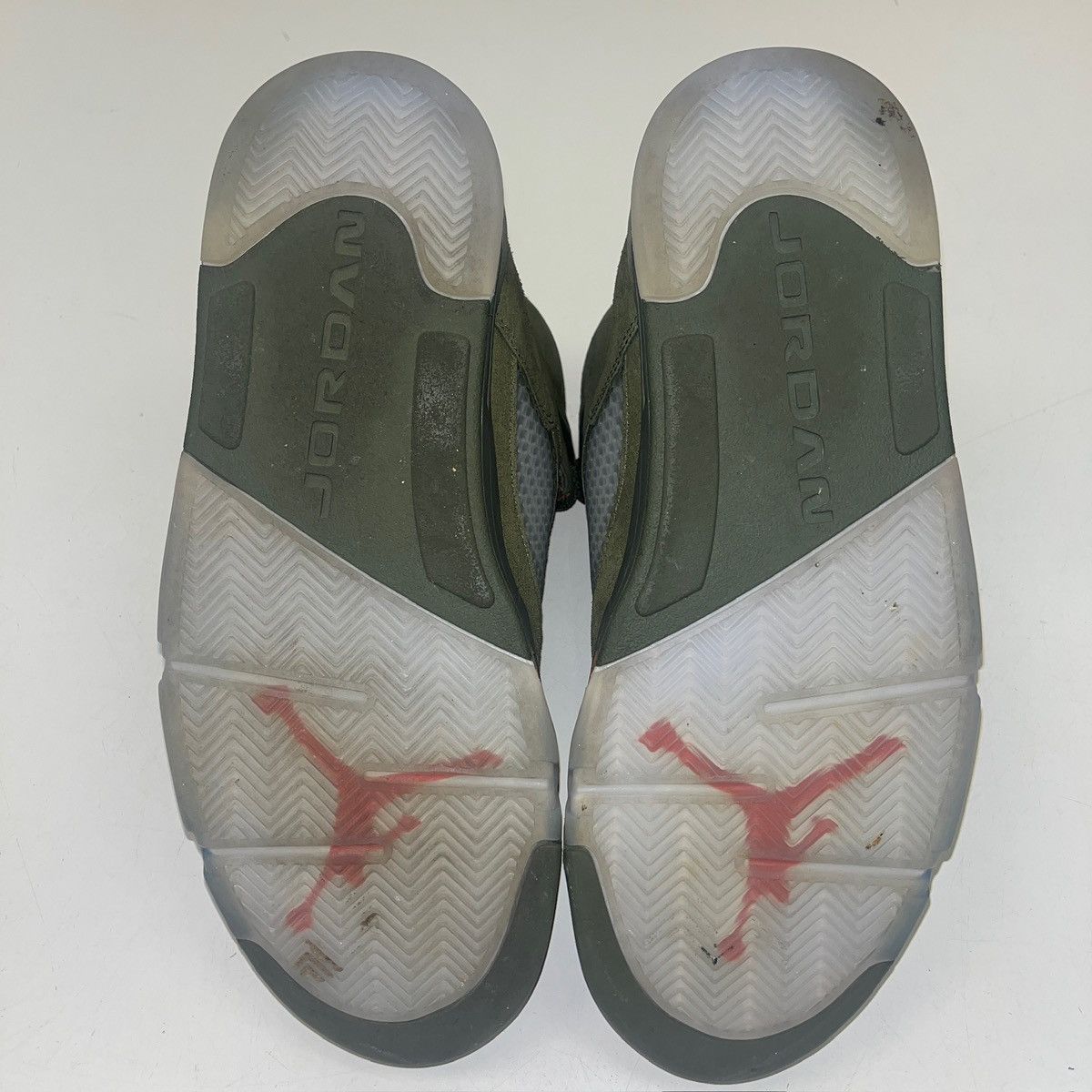 Jordan Brand Size 11 - Air Jordan 5 Retro Olive - DD0587-308 Size US 11 / EU 44 - 5 Thumbnail