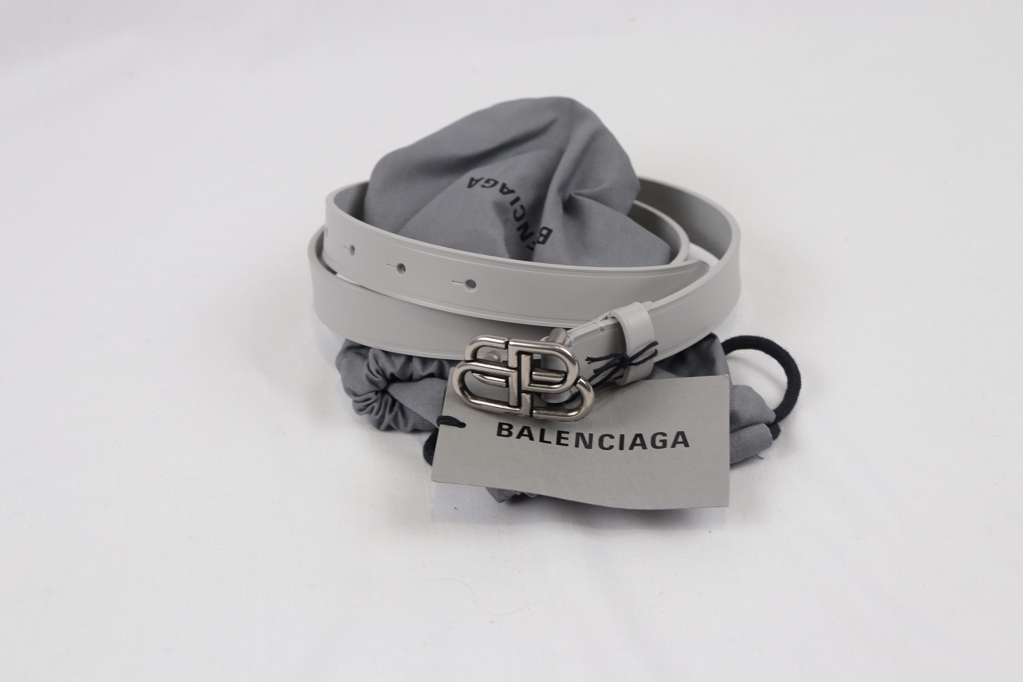 Balenciaga o1rshd11223 Unisex BB Logo Belt in Grey Size: 80cm Size ONE SIZE - 2 Thumbnail