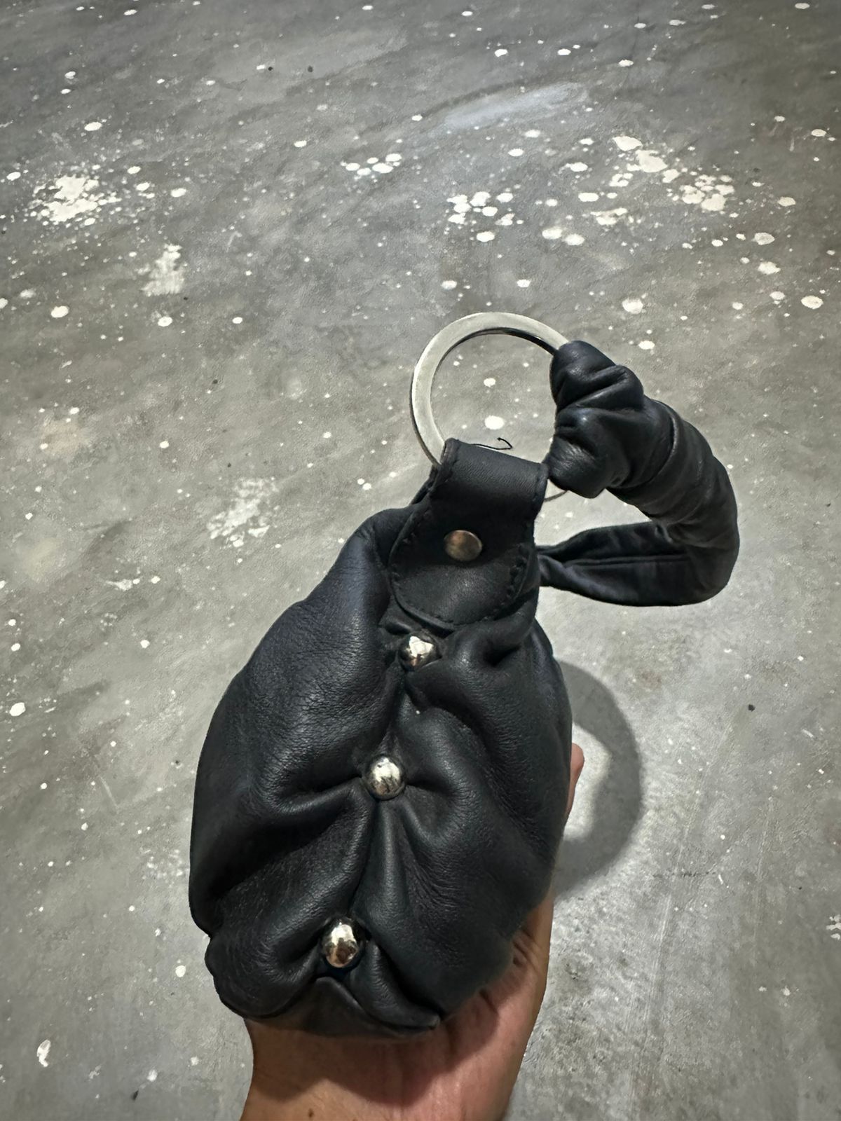 Yohji Yamamoto 🔥Y’saccs by Yohji yamamoto side stud button leather bag Size ONE SIZE - 5 Thumbnail