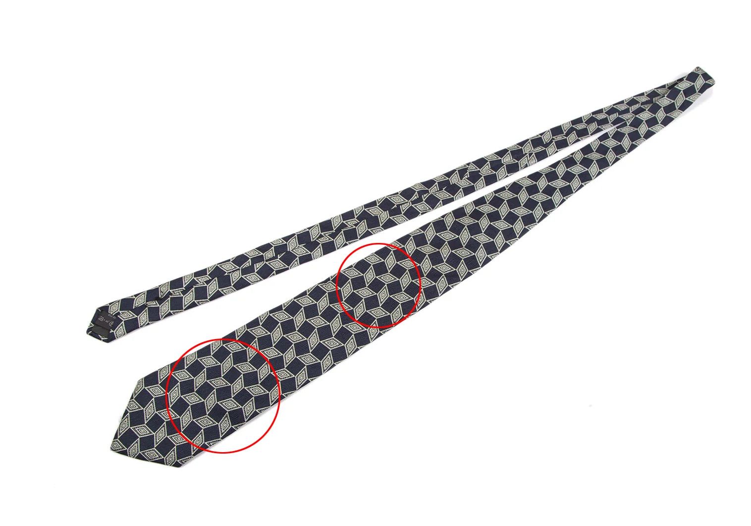 Dries Van Noten Geometric Print Silk Tie in Navy Blue Size ONE SIZE - 2 Thumbnail
