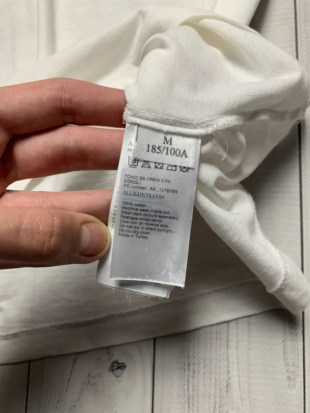 Allsaints Vintage allsaints tee white logo size M Size US M / EU 48-50 / 2 - 4 Thumbnail