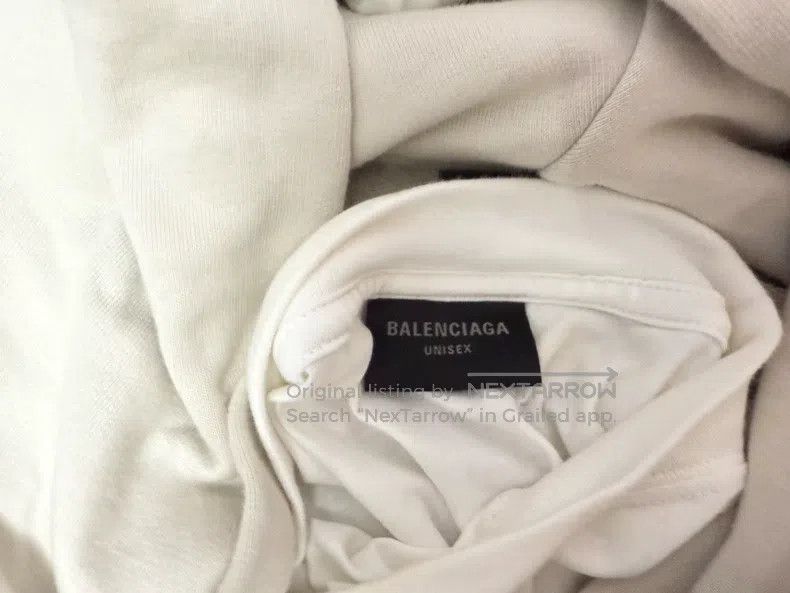 Balenciaga Balenciaga Letter Print Cracked Frayed Long Sleeve Hoodie Size US M / EU 48-50 / 2 - 5 Thumbnail