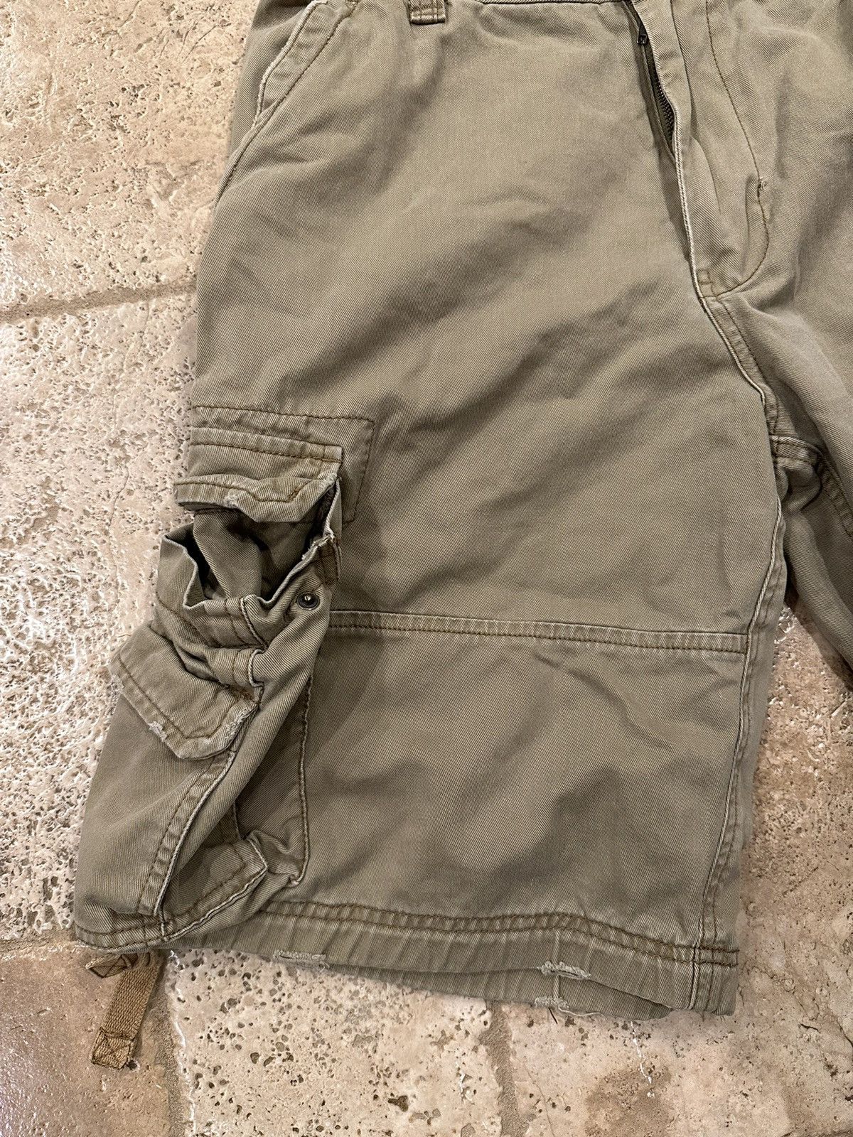 Aeropostale × Vintage Vintage Aeropostale 90s Tan Cargo Shorts Size US 32 / EU 48 - 3 Thumbnail