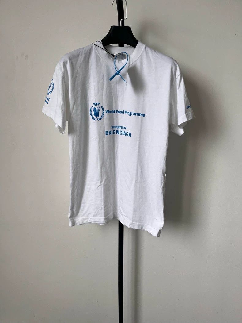 Balenciaga Balenciaga Logo monogrammed crewneck pullover short sleeve Size US XXS / EU 40 - 1 Thumbnail