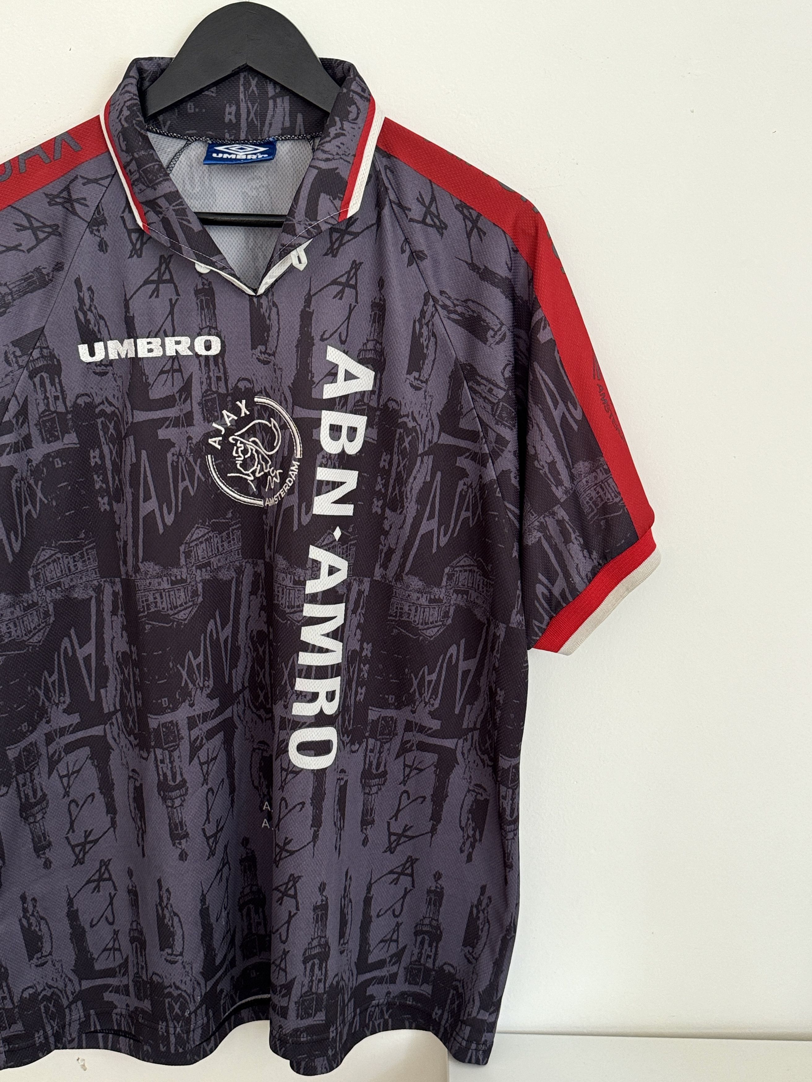 Umbro Vintage Ajax Amsterdam 1995/96 Umbro away shirt Size US XXL / EU 58 / 5 - 1 Thumbnail