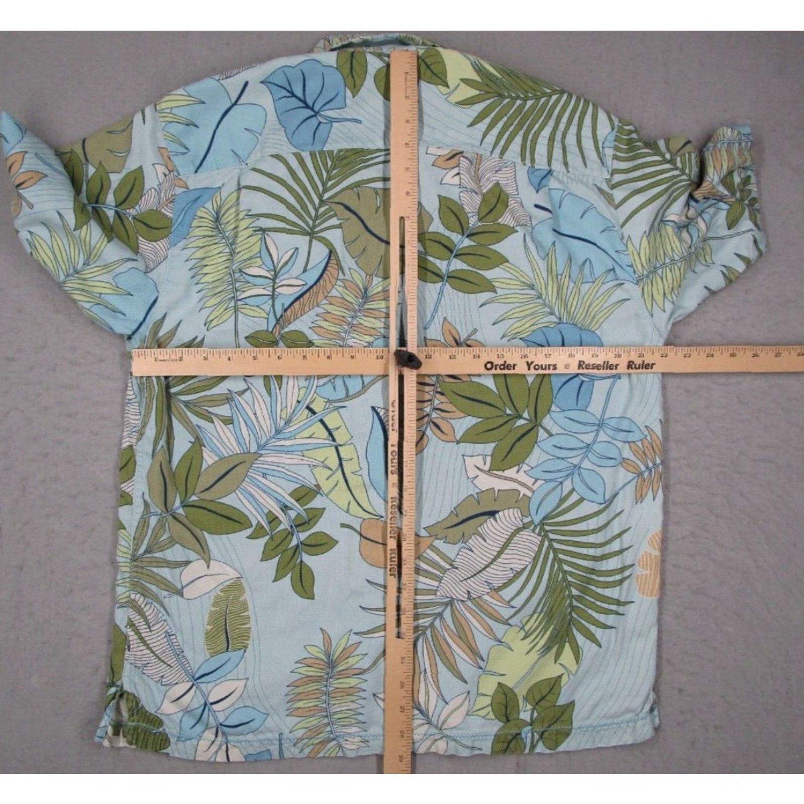 Tommy Bahama Vintage Tommy Bahama Shirt Mens Large Blue Silk Blend Button Up Hawaiian Camp Shirt Size US L / EU 52-54 / 3 - 6 Thumbnail