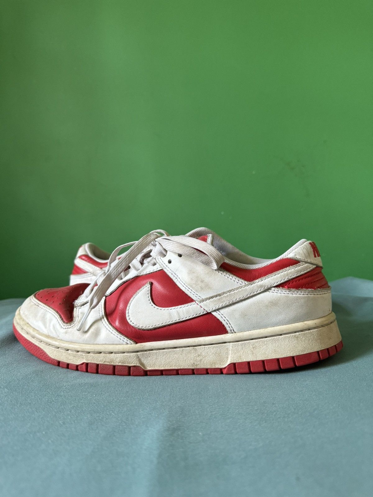 Nike Nike Dunk Low Championship Red 2021 Size US 10.5 / EU 43-44 - 1 Thumbnail