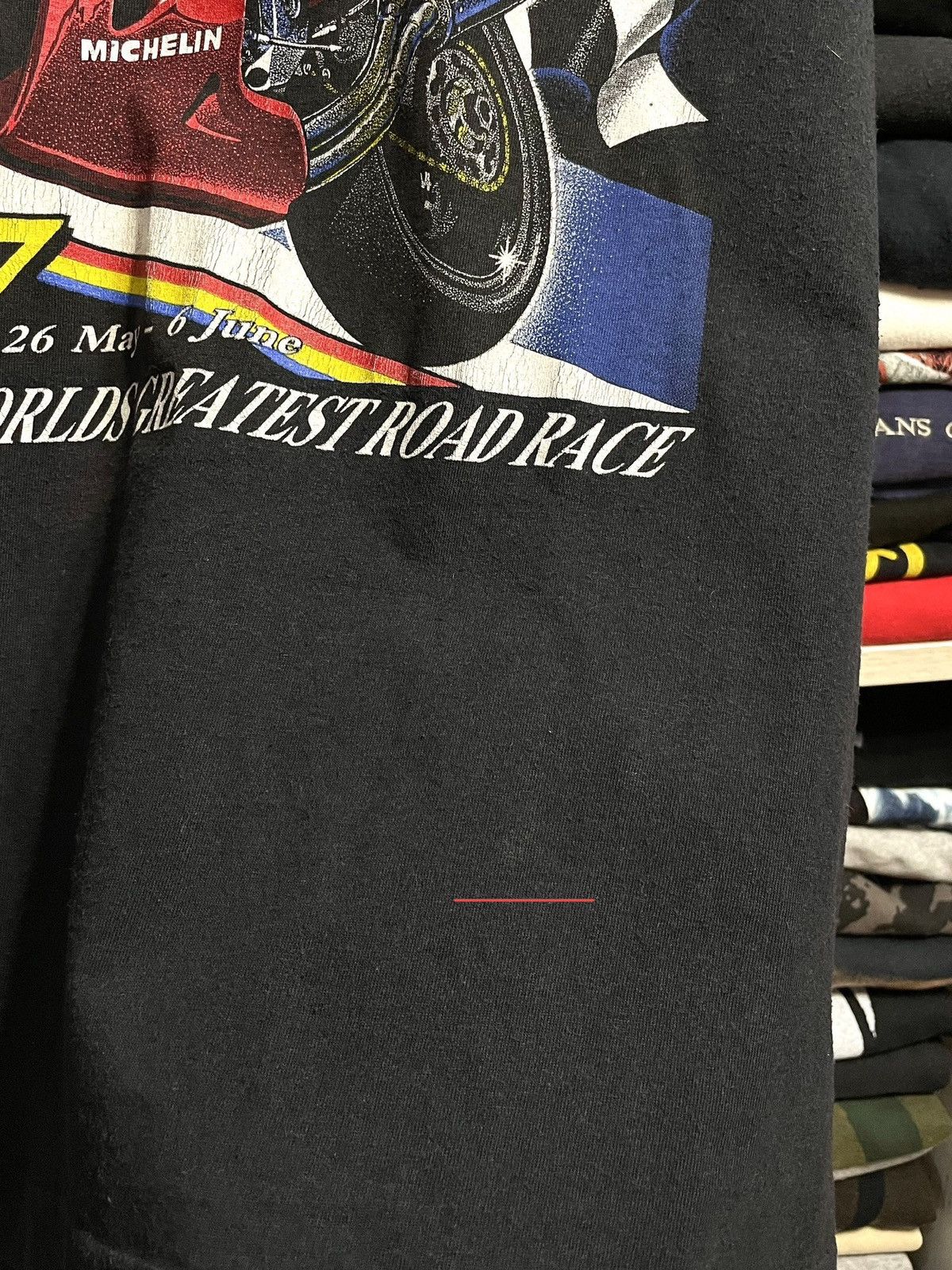 Vintage Vintage 1997 Isle Of Man 90s Racing Honda Faded T-Shirt Size US XL / EU 56 / 4 - 10 Thumbnail