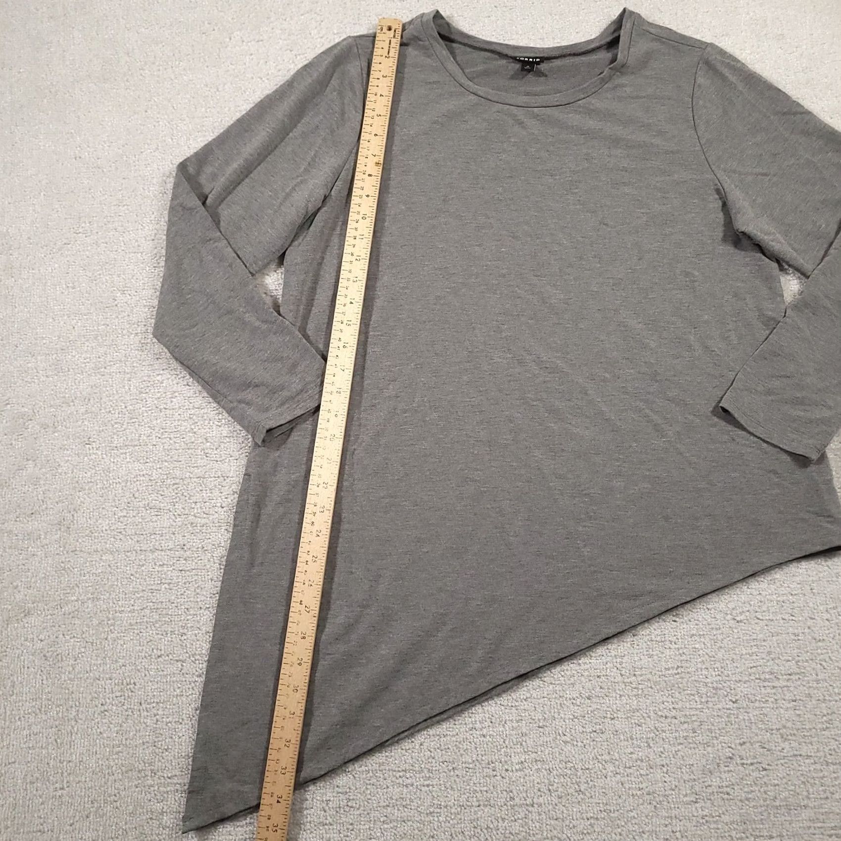 Torrid Torrid French Terry Long Sleeve Top Sz 0 Large Gray Asymmetrical Hem Stretch Size L / US 10 / IT 46 - 7 Thumbnail
