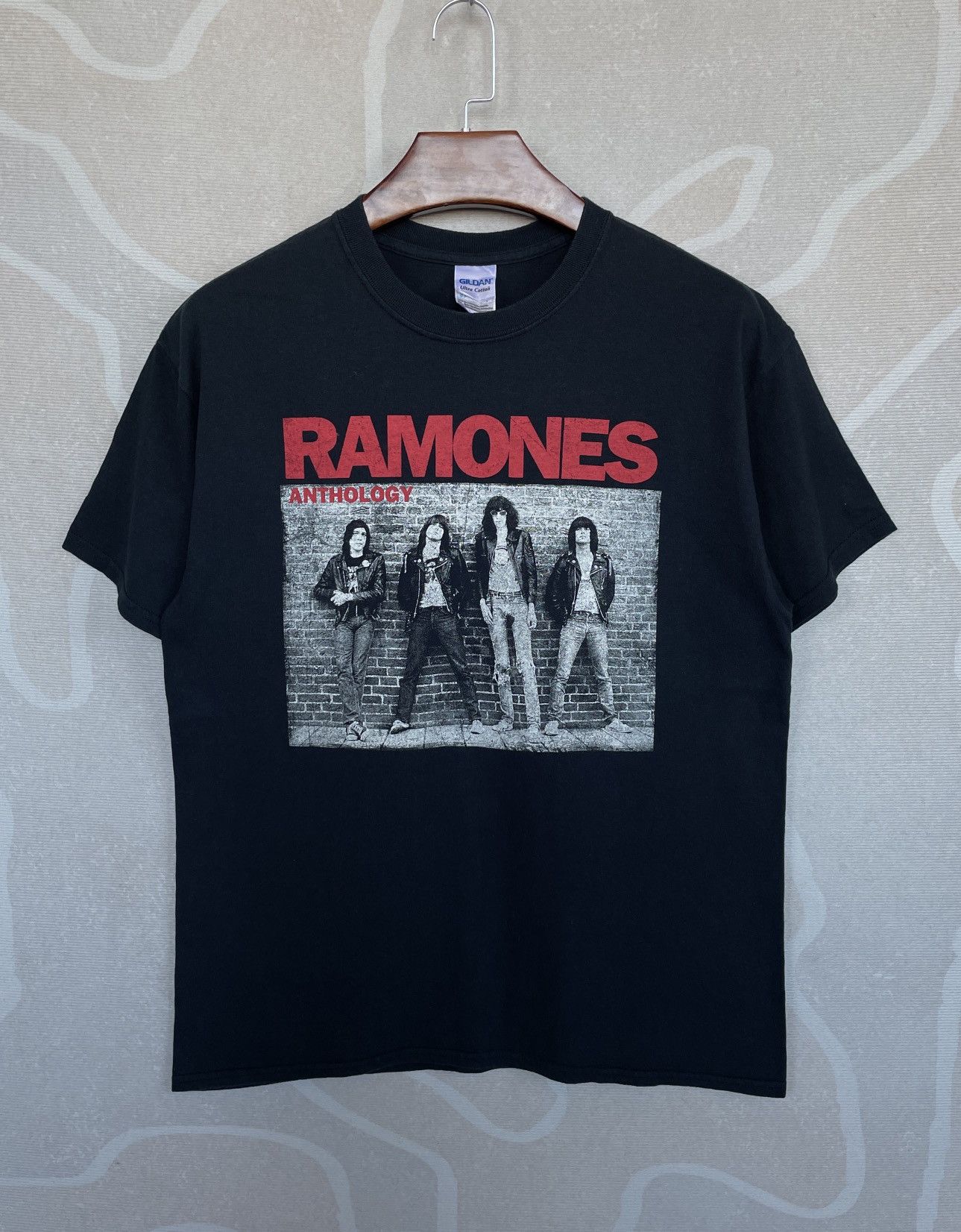 Band Tees × Vintage Ramones Anthology Album Cover Size US L / EU 52-54 / 3 - 1 Thumbnail