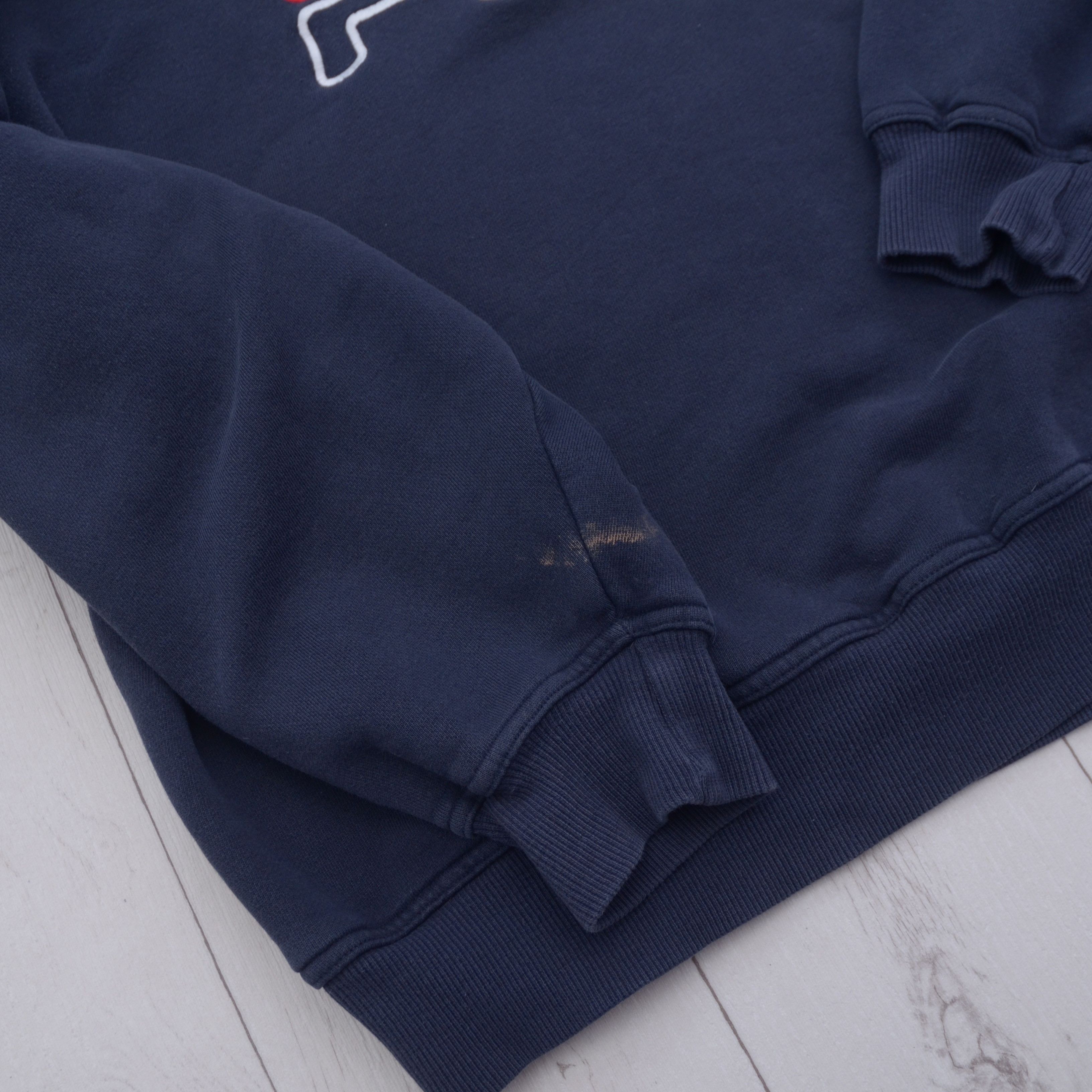 Fila × Vintage Vintage Fila Sweatsirt Size L Oversized Worn Big Logo Y2K Size US L / EU 52-54 / 3 - 6 Thumbnail