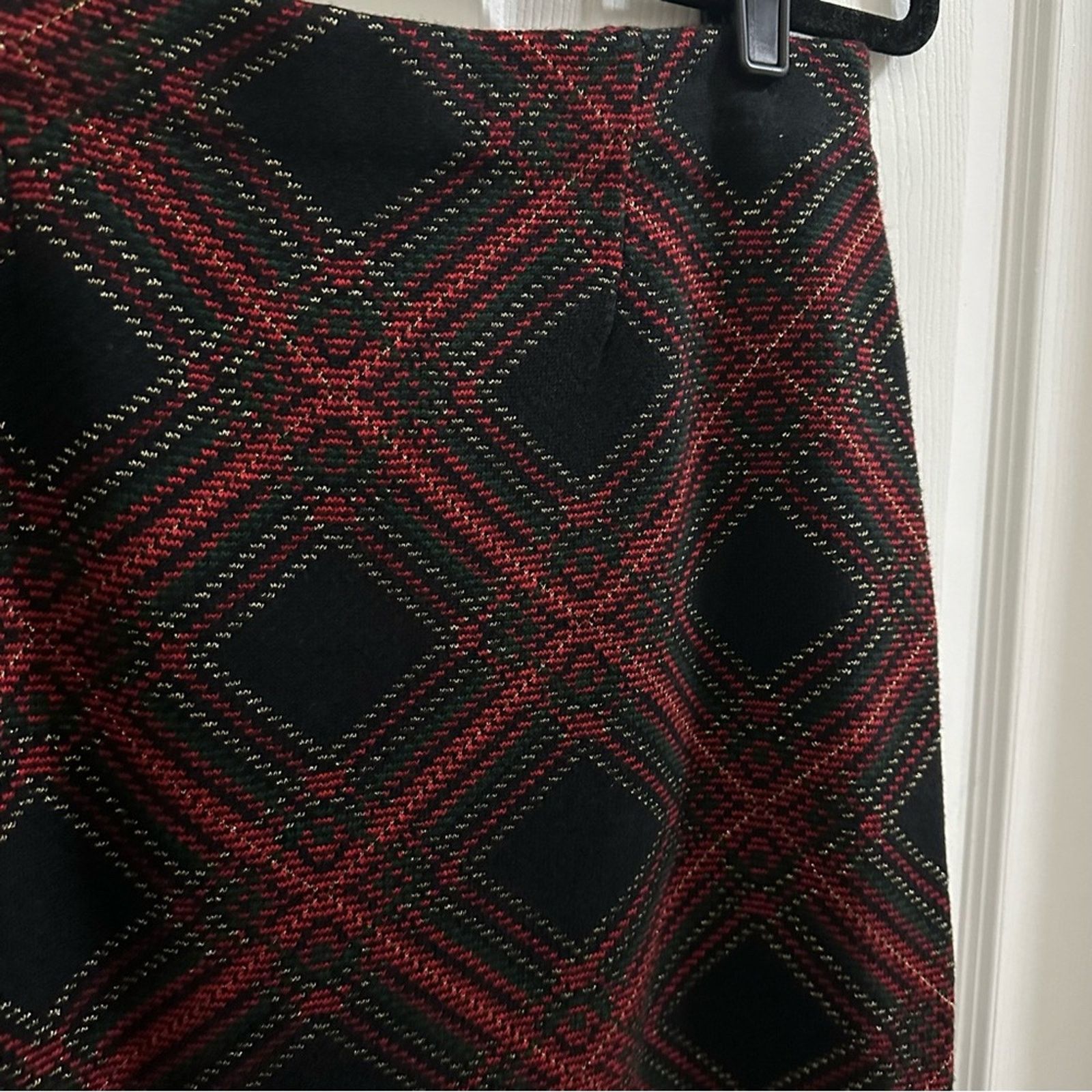 J.McLaughlin J. McLaughlin Plaid Pencil Mini Skirt Women’s size Medium Size 28" / US 6 / IT 42 - 2 Thumbnail