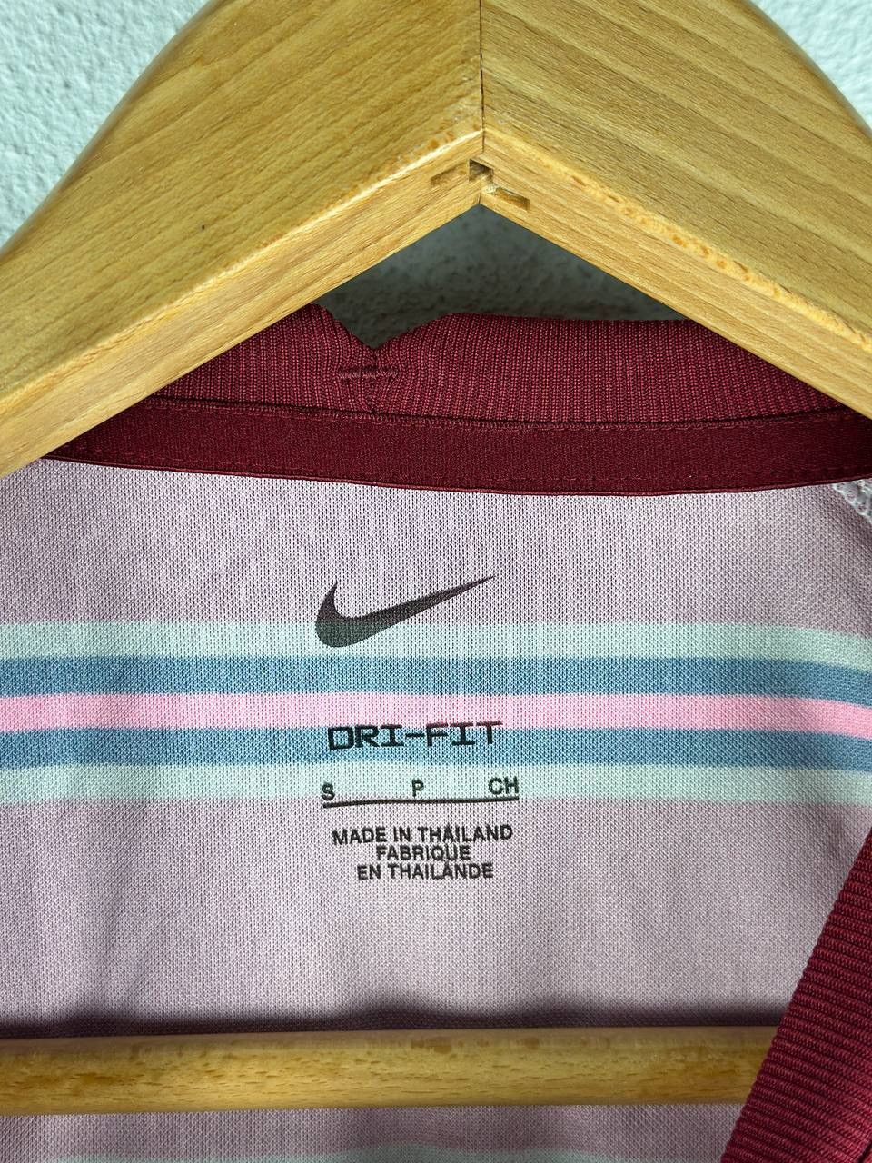 Nike Nike Liverpool Size US S / EU 44-46 / 1 - 6 Thumbnail