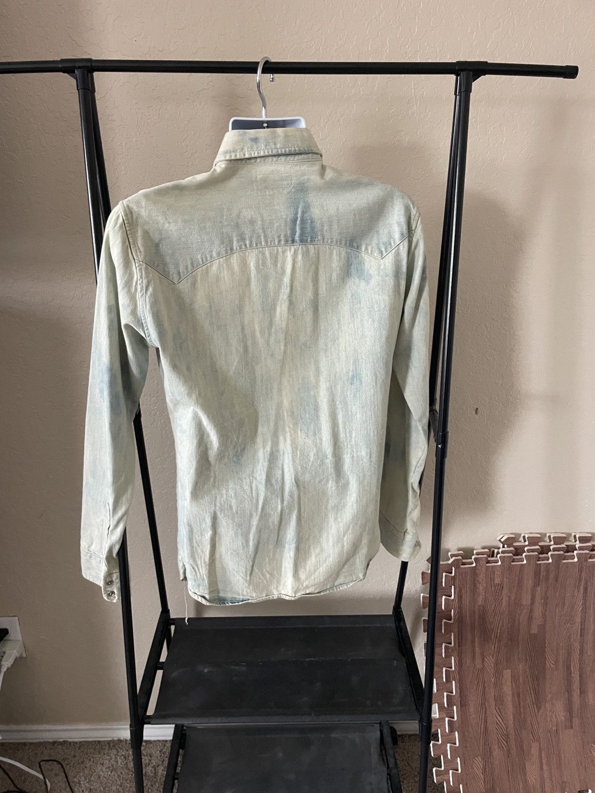 Levi's Vintage Clothing Bleached Denim Snap button down western shirt Size US L / EU 52-54 / 3 - 4 Thumbnail