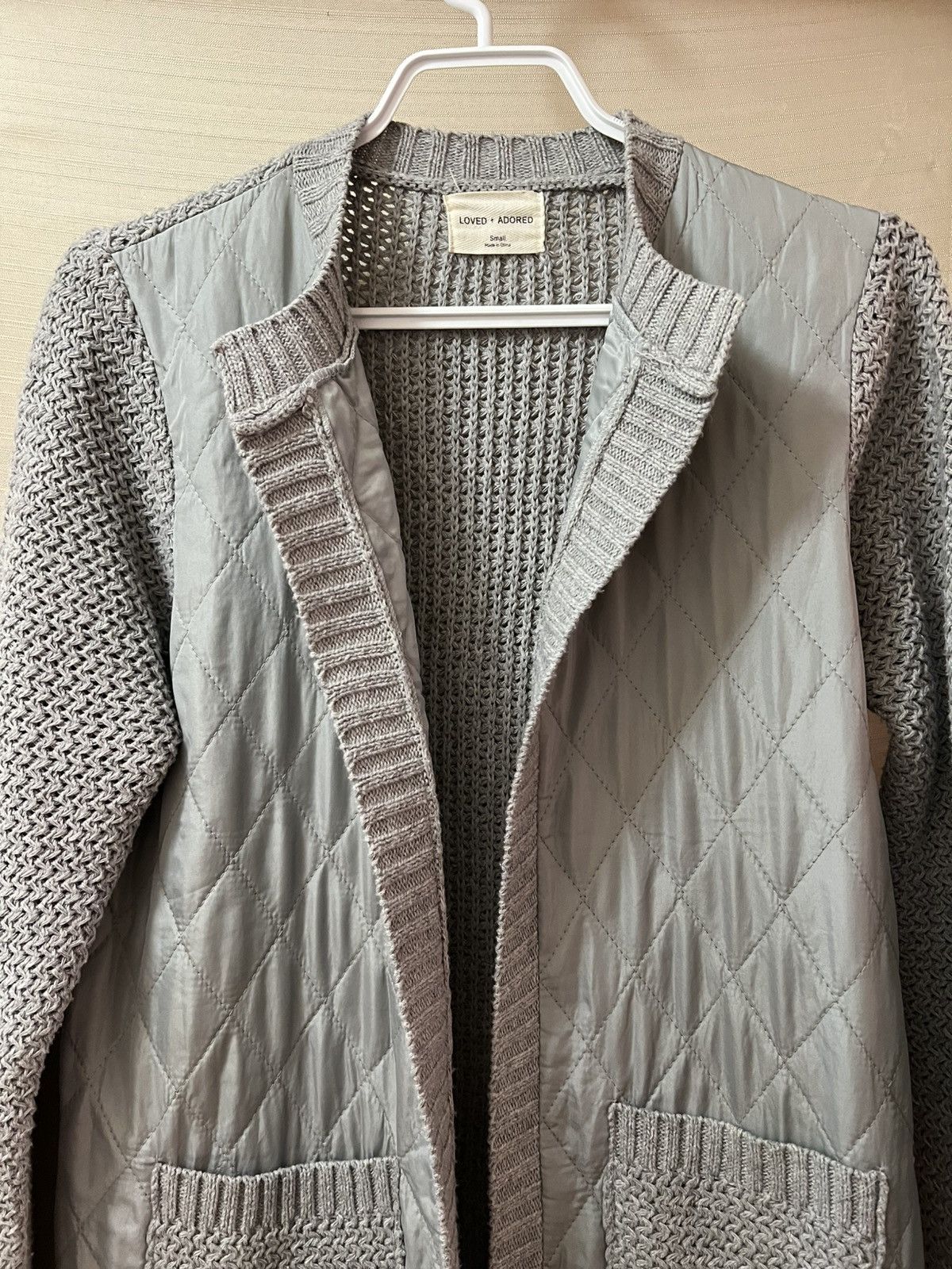 Other Loved + Adored grey quilted cardigan sweater size small Size S / US 4 / IT 40 - 2 Thumbnail