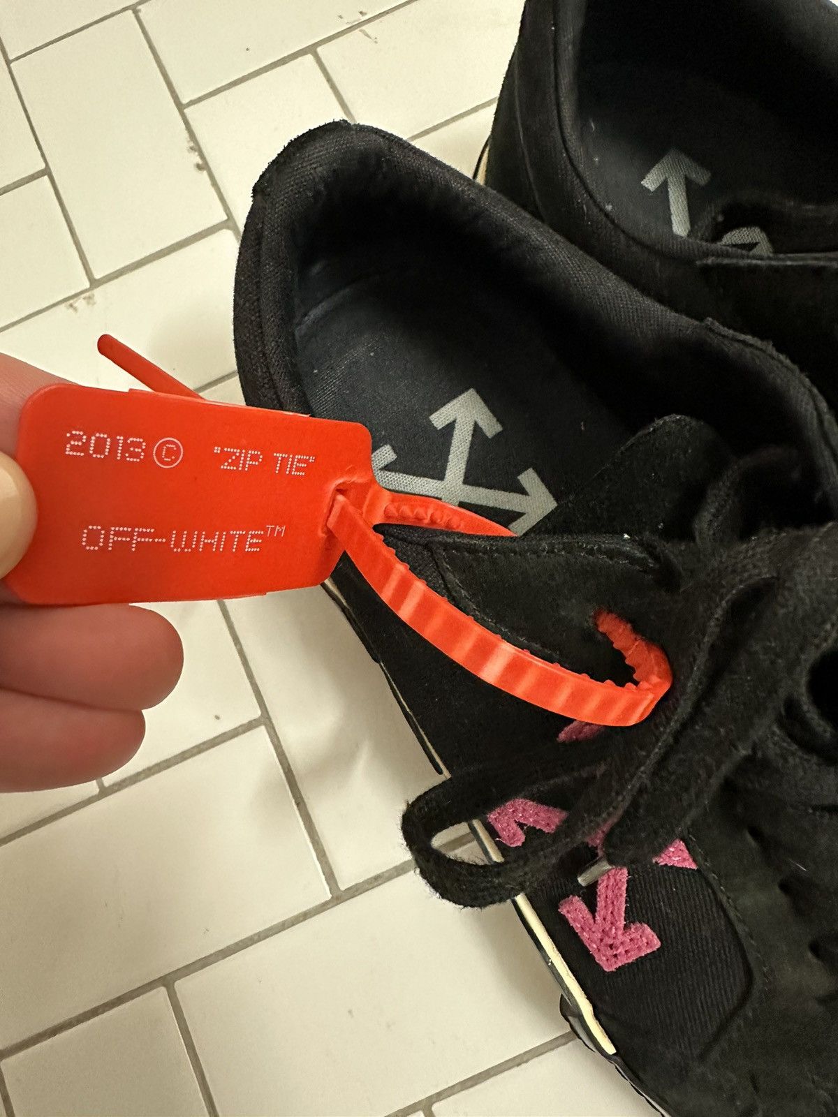 Off-White OFF-White Vulc Low Black Fuchsia Sneakers size 42 Size US 9 / EU 42 - 5 Thumbnail