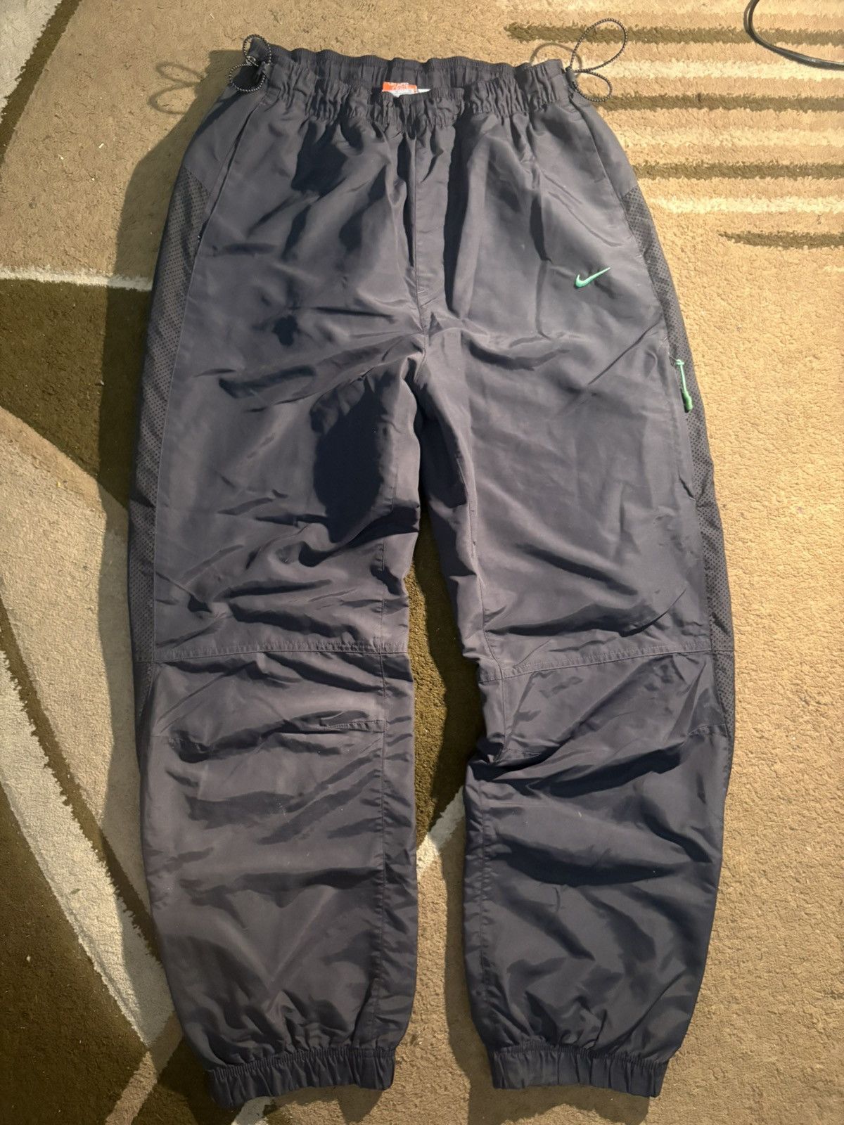 Nike Nike vintage pants streetwear Size US 32 / EU 48 - 1 Thumbnail