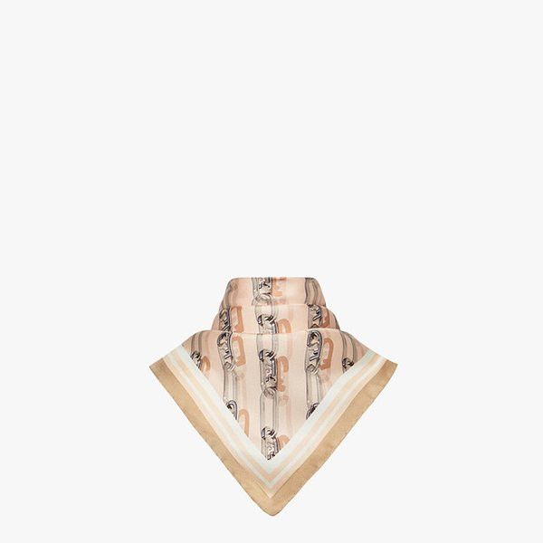 Fendi o1loc1c0824 Size: OS / Scarf in Oraganic Size ONE SIZE - 1 Preview