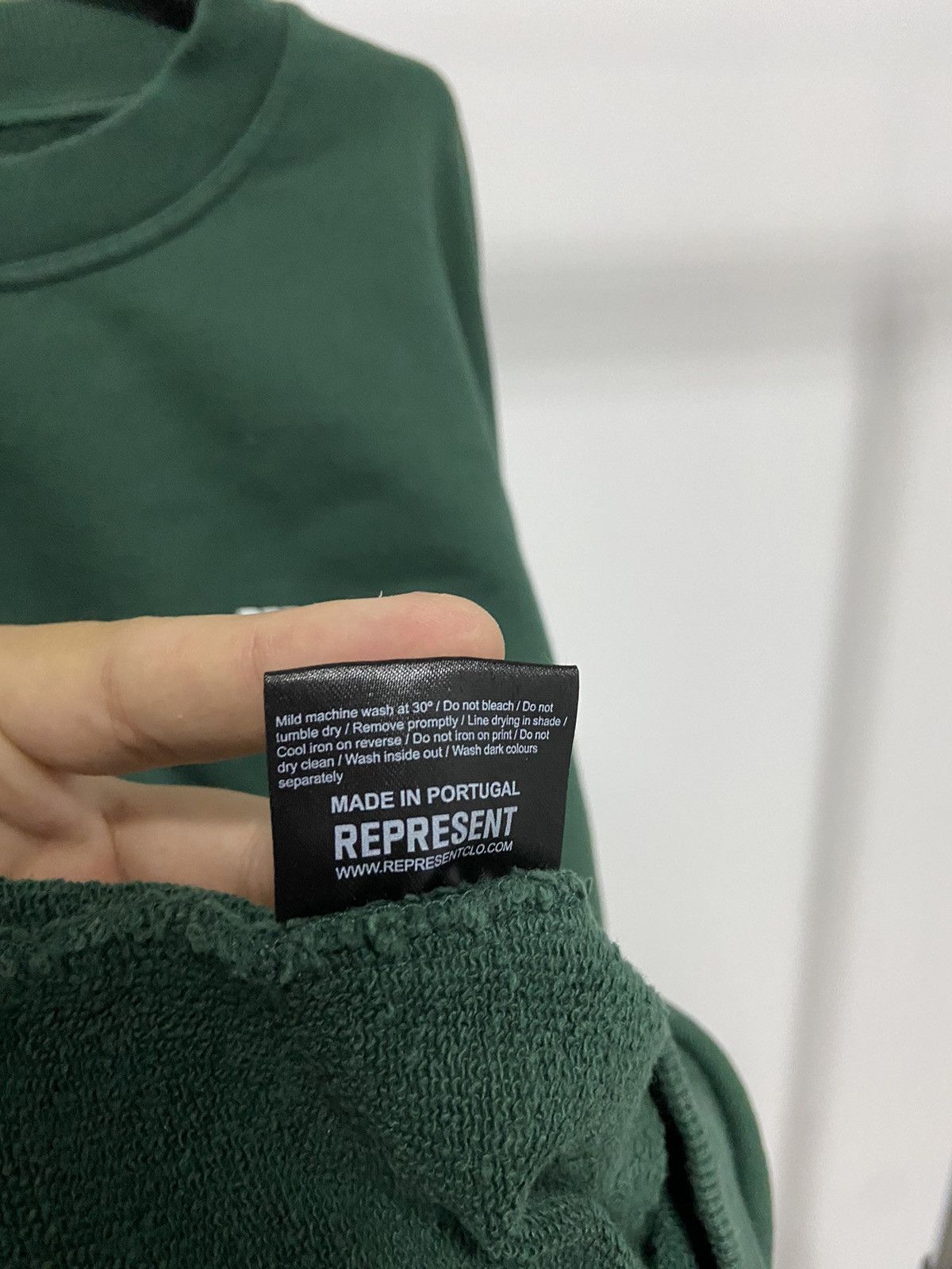 Represent Clo. × Vintage Represent owners club big logo sweatshirt vintage Size US L / EU 52-54 / 3 - 7 Thumbnail