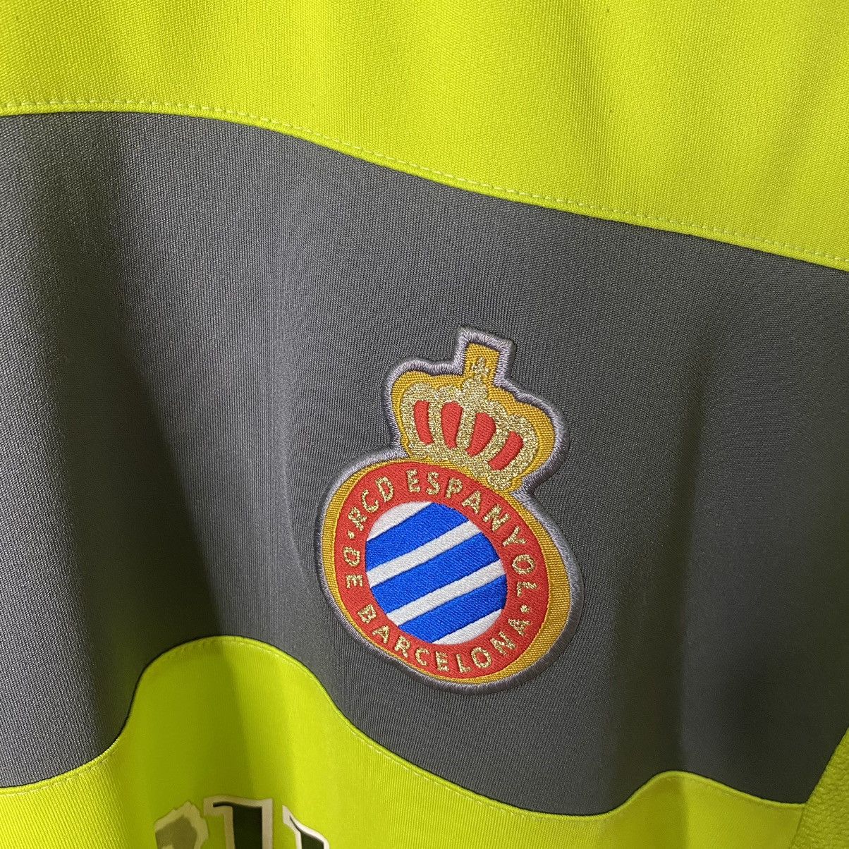 Puma Vintage RCD Espanyol 2012-2013 Away Kit Jersey Size US L / EU 52-54 / 3 - 3 Thumbnail