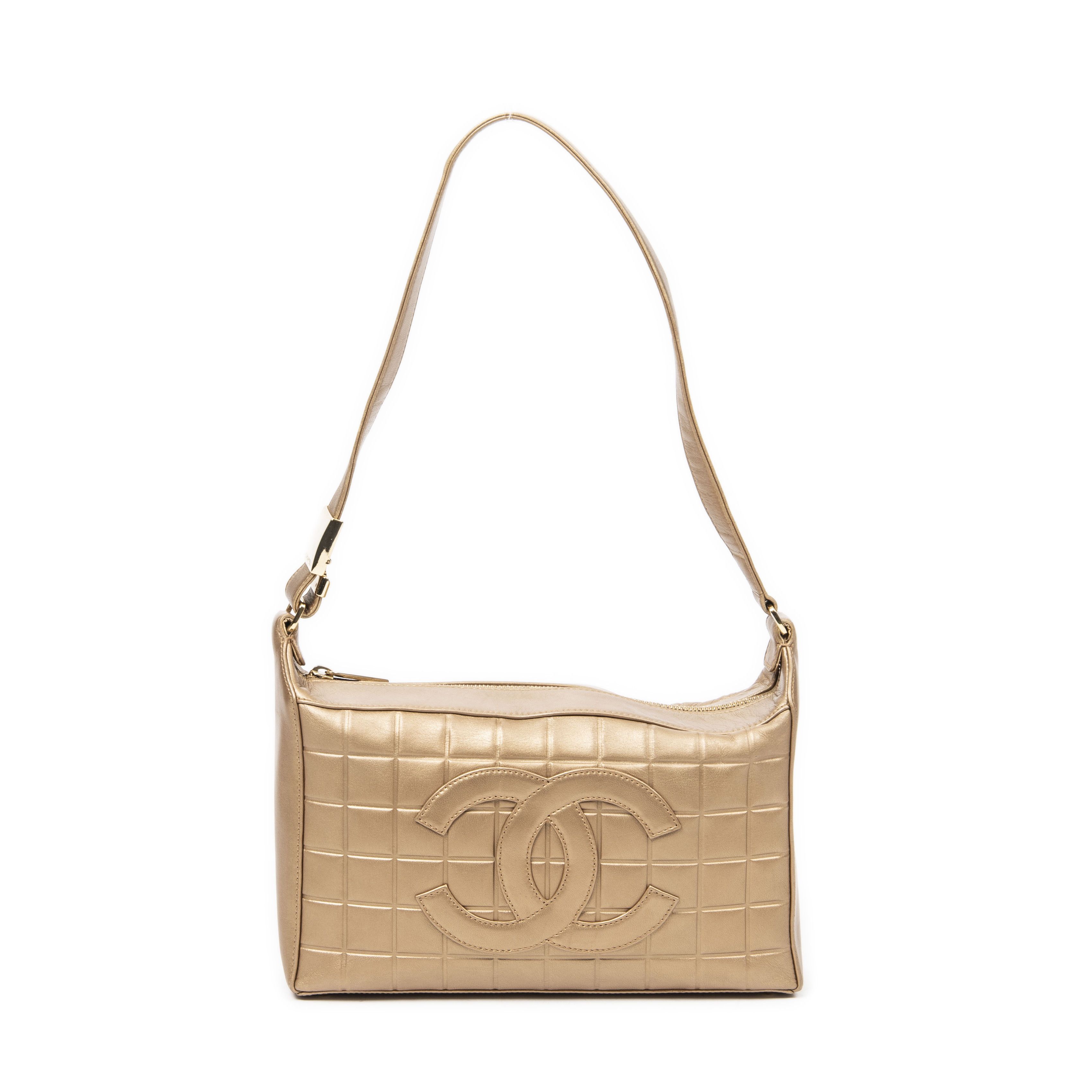 Chanel CC Choco Bar Shoulder Bag Size ONE SIZE - 1 Thumbnail