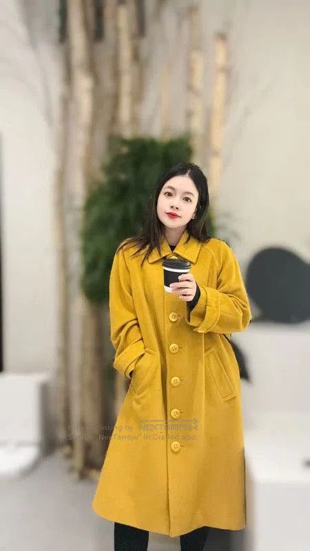 Yves Saint Laurent YSL Mustard Wool Women's Coat . Size M / US 6-8 / IT 42-44 - 3 Thumbnail