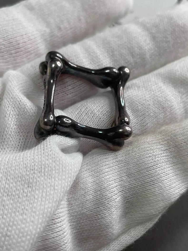 Vivienne Westwood Vivienne Westwood Bone Ring Size ONE SIZE - 6 Thumbnail