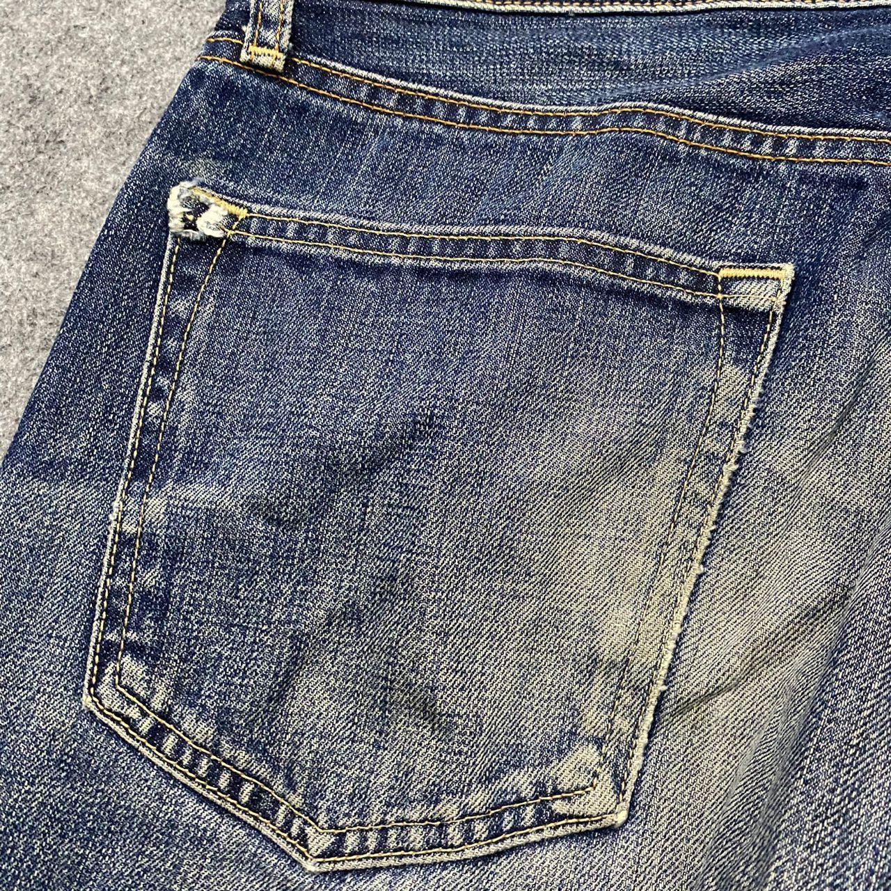 Japanese Brand 💥Best Offer💥Vintage Uniqlo Jeans Distressed Denim Size US 33 - 13 Thumbnail