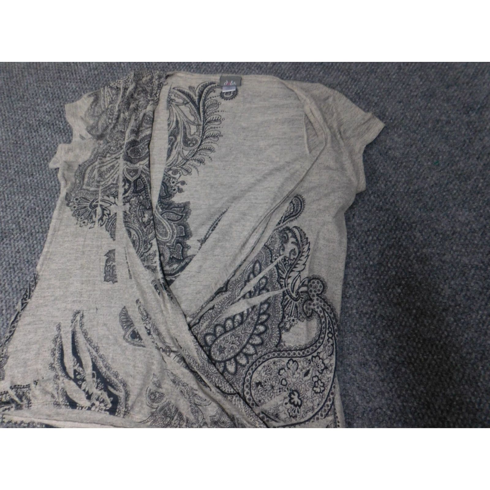 Vintage Dots Blouse Womens 3X Plus Gray Floral Short Sleeve Collared Pullover Dolman Button Polyester Lightweight Casual Shirts Womens Size XXL / US 16-18 / IT 52-54 - 3 Thumbnail