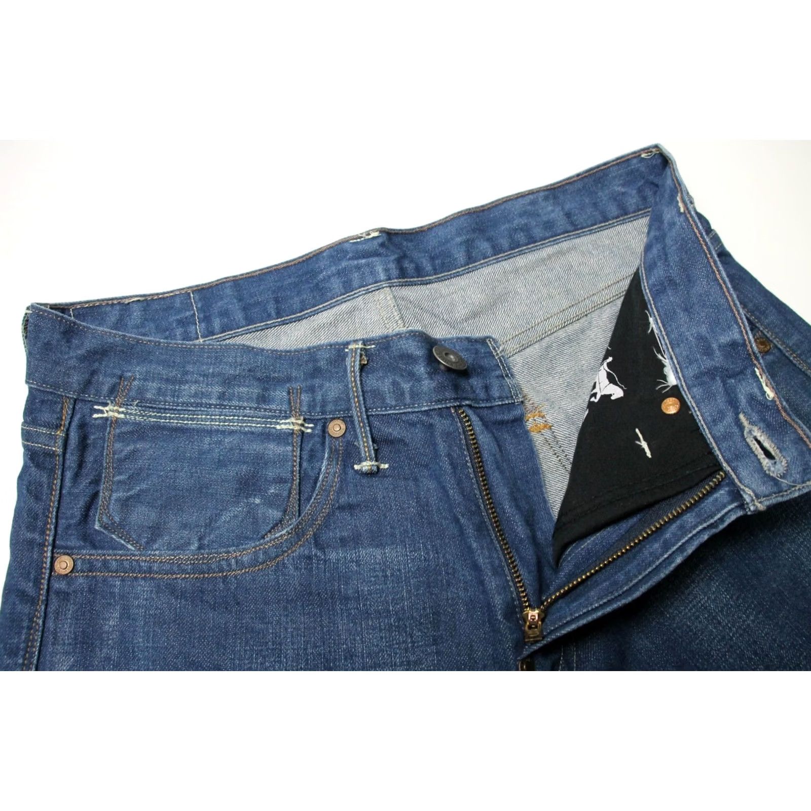 Levi's Levi's Jeans Men's Tapered Fit W31/L32 Zip Fly Denim Blue Fade Effect Size US 31 - 4 Thumbnail