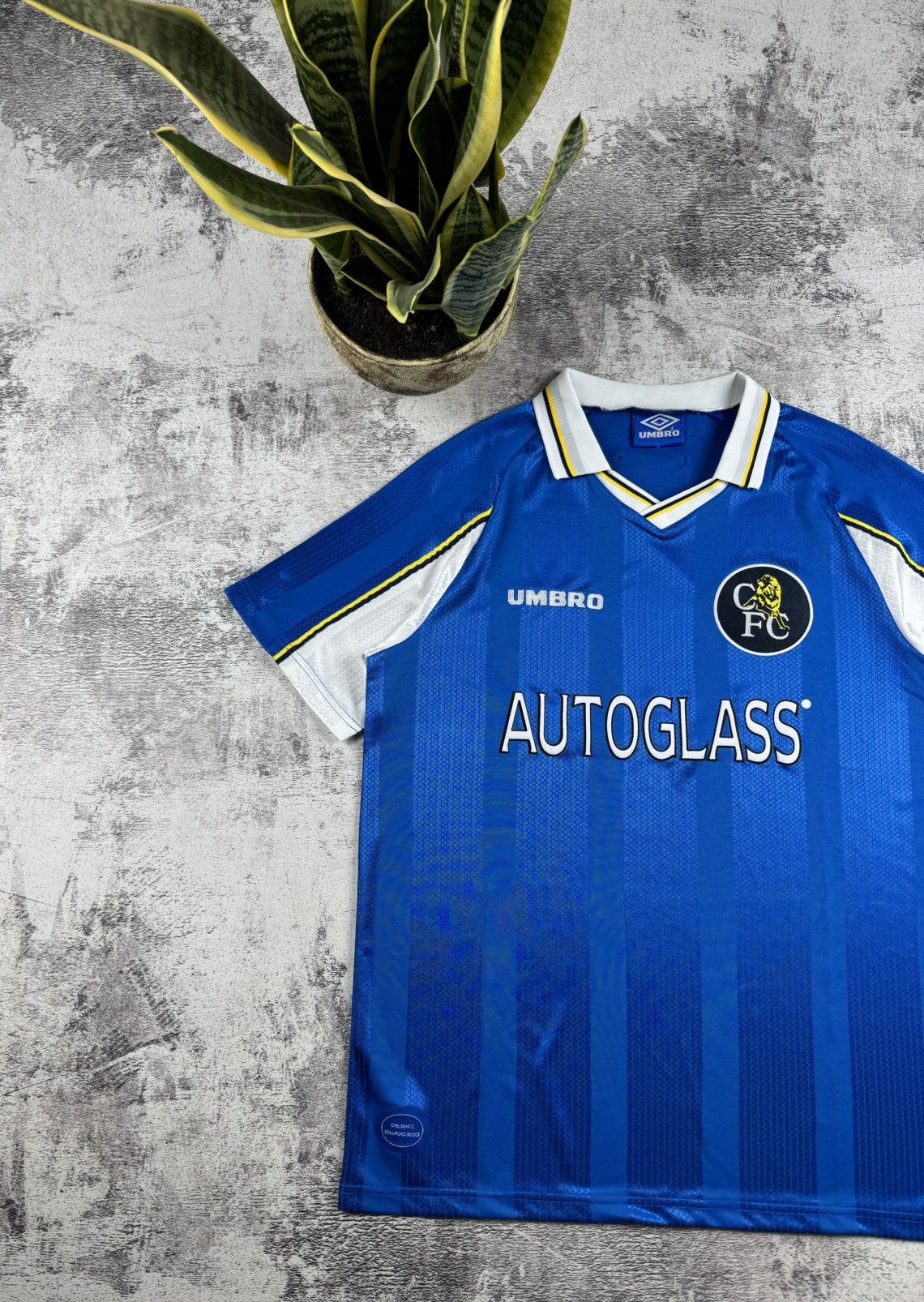Umbro Umbro Chelsea 1997/1999 Retro Football T Shirt Jersey Tee Size US L / EU 52-54 / 3 - 2 Thumbnail
