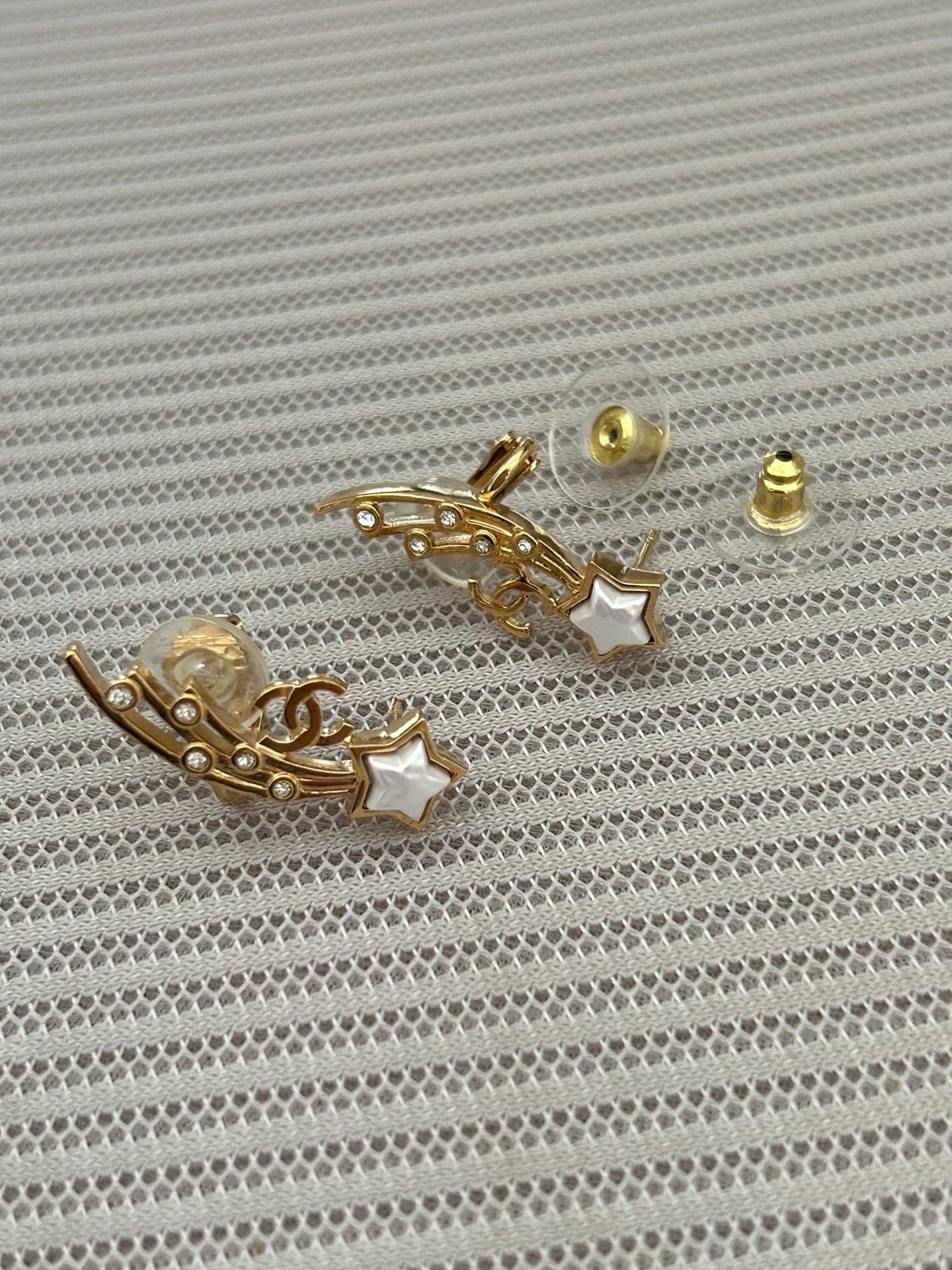 Chanel Chanel 24C New Comet Earrings Size ONE SIZE - 2 Thumbnail