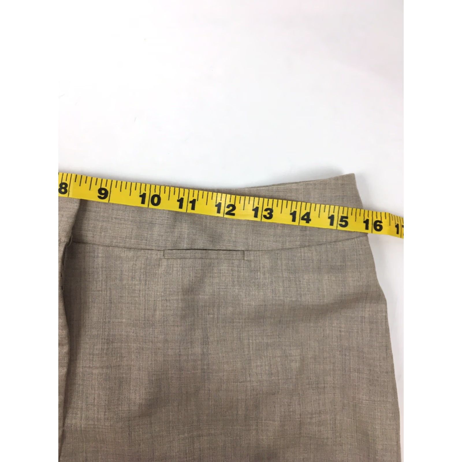 Isaac Mizrahi VINTAGE Isaac Mizrahi Dress Pants Women's Size 6 Tan Khaki Beige Flat Front Stretch Dress Pants Womens Mens Girls Size 28" / US 6 / IT 42 - 4 Thumbnail