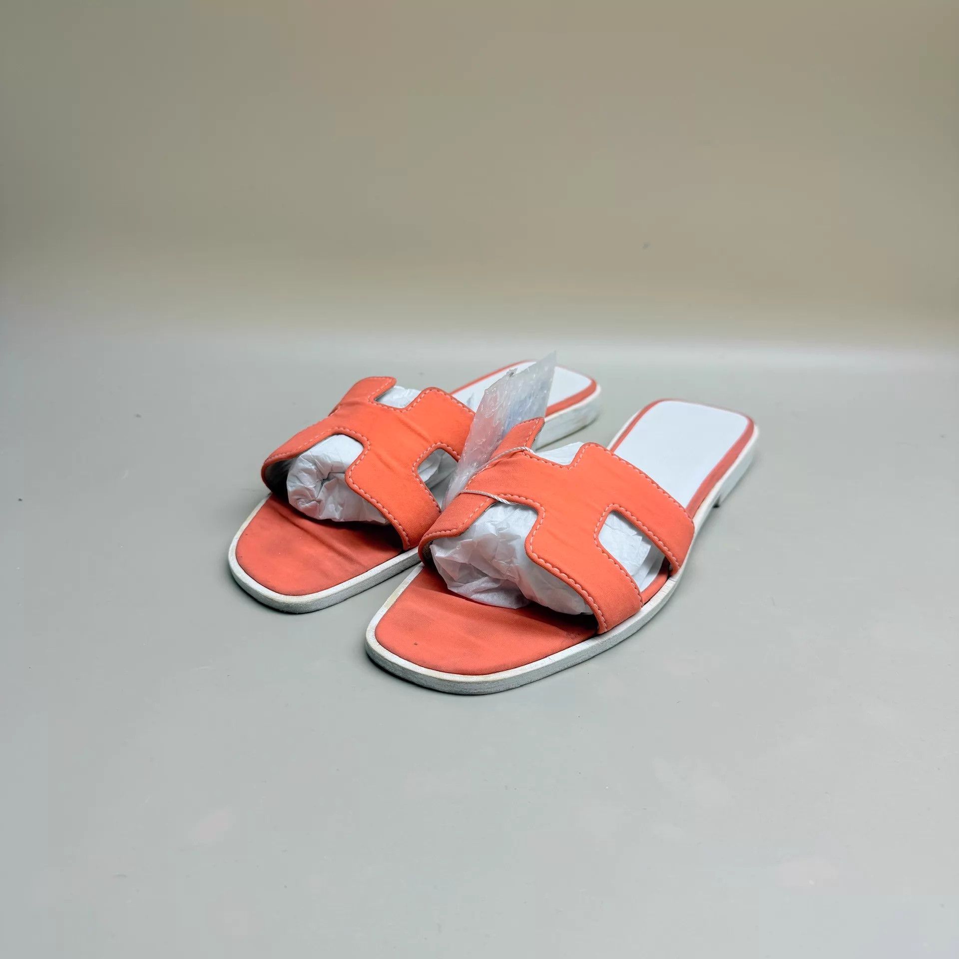 Hermes Hermes White & Orange H Slipper 99 New 37.5 Size US 7 / IT 37 - 1 Thumbnail