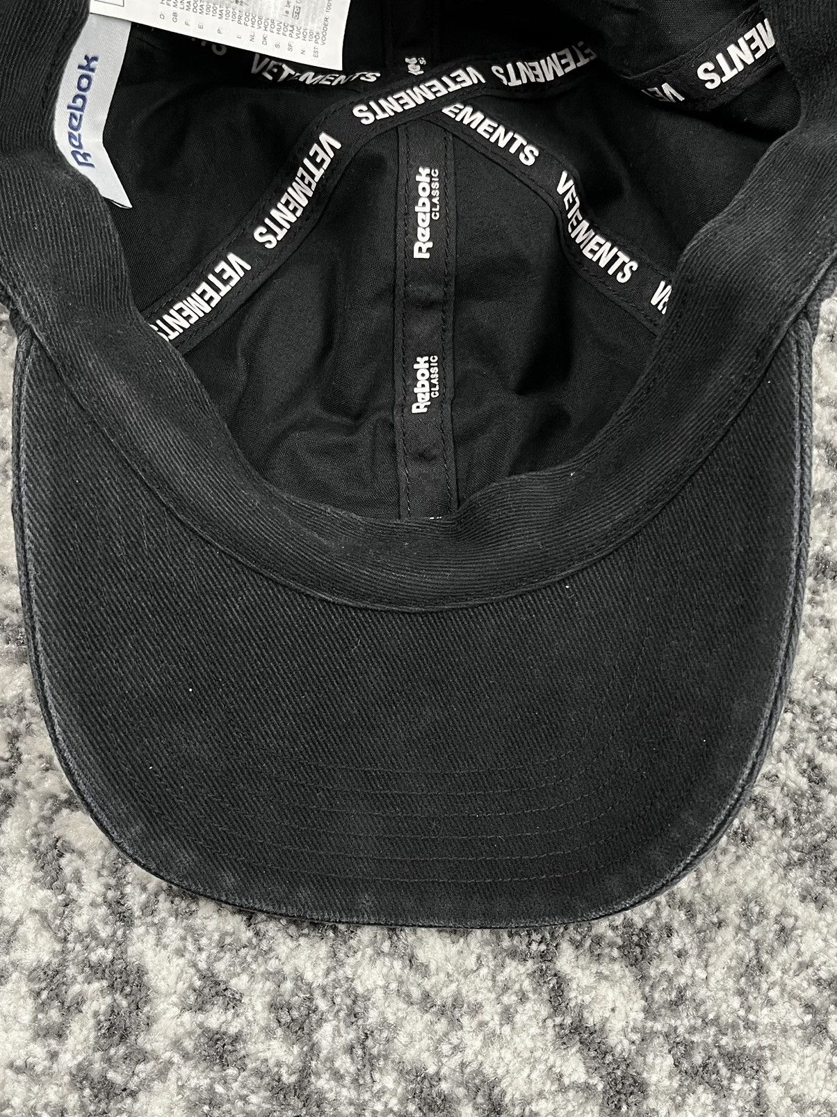 Reebok × Vetements Vetements Reebok Israel Burning Flame Hat