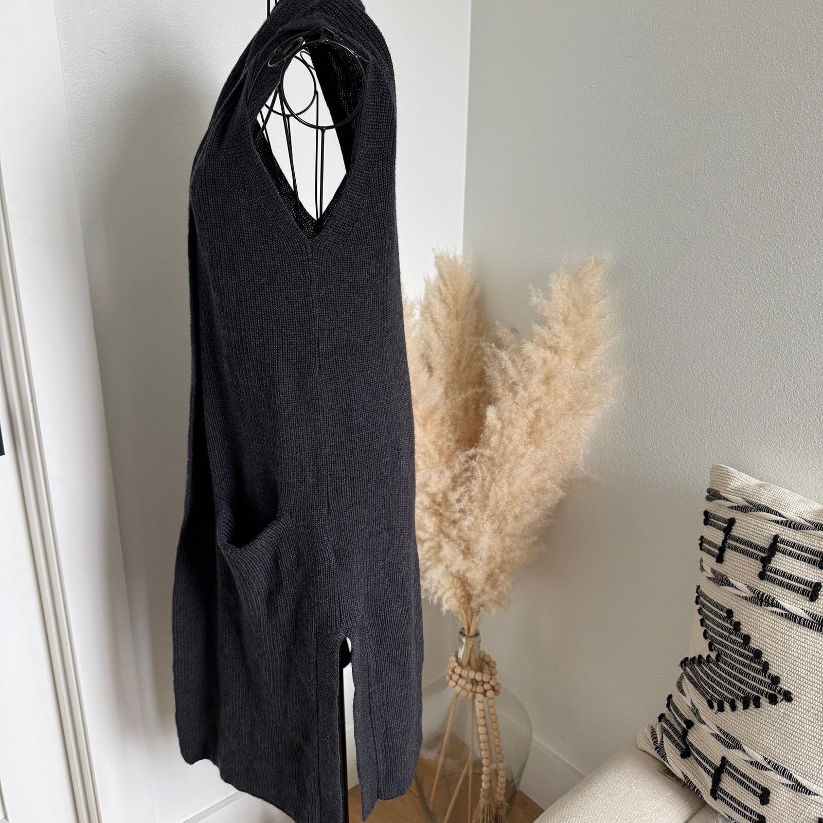 Aritzia Aritzia Wilfred Dunkirk Long Sweater Vest | Merino Wool Knit Size S / US 4 / IT 40 - 4 Thumbnail