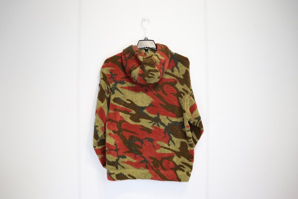 o1rshd1 Camo Fleece 1/4 Zip Pullover in Multicolor