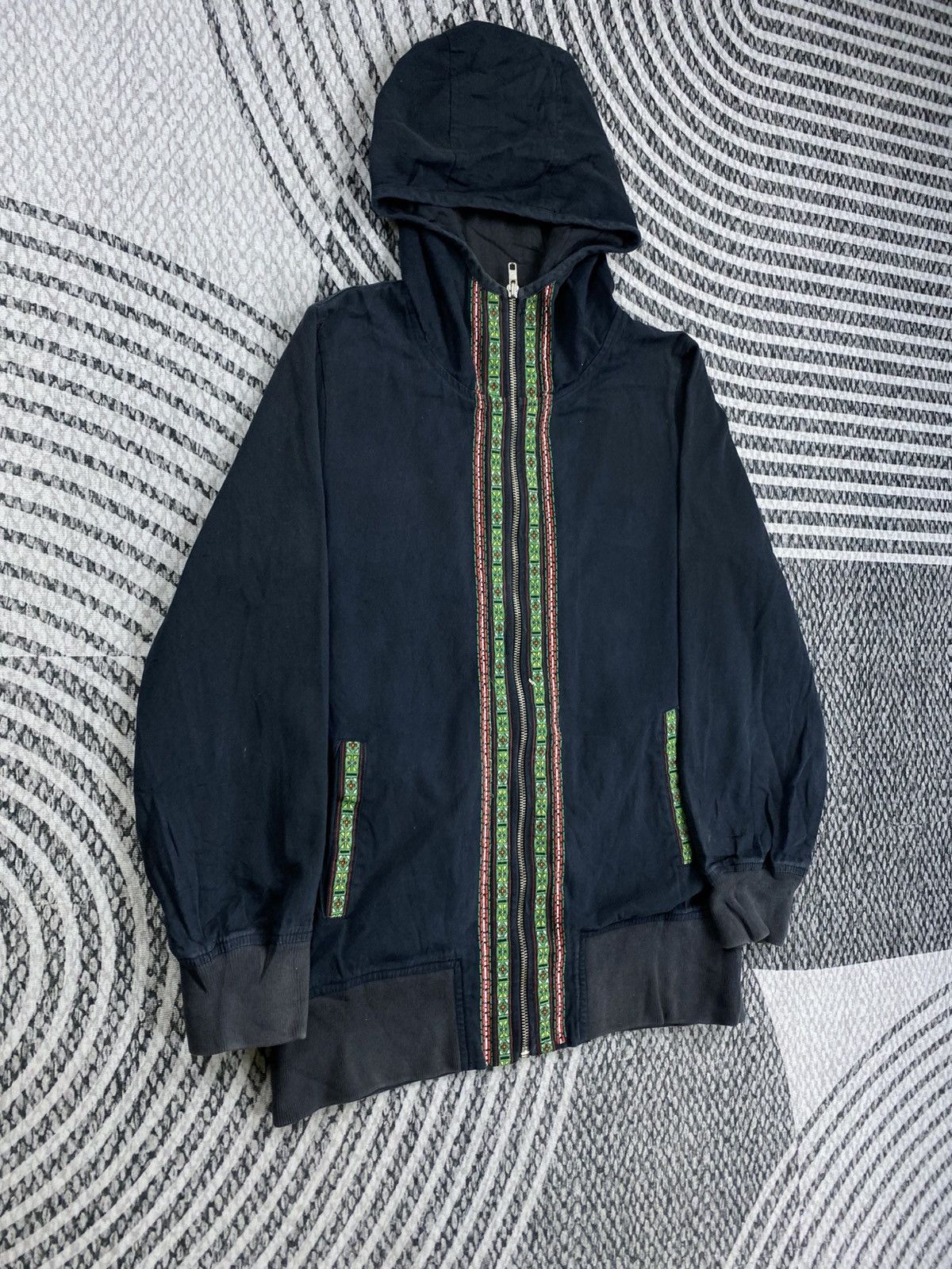 Japanese Brand Vintage Titicaca Navajo Lining Zipper Hoodie Size US S / EU 44-46 / 1 - 3 Thumbnail