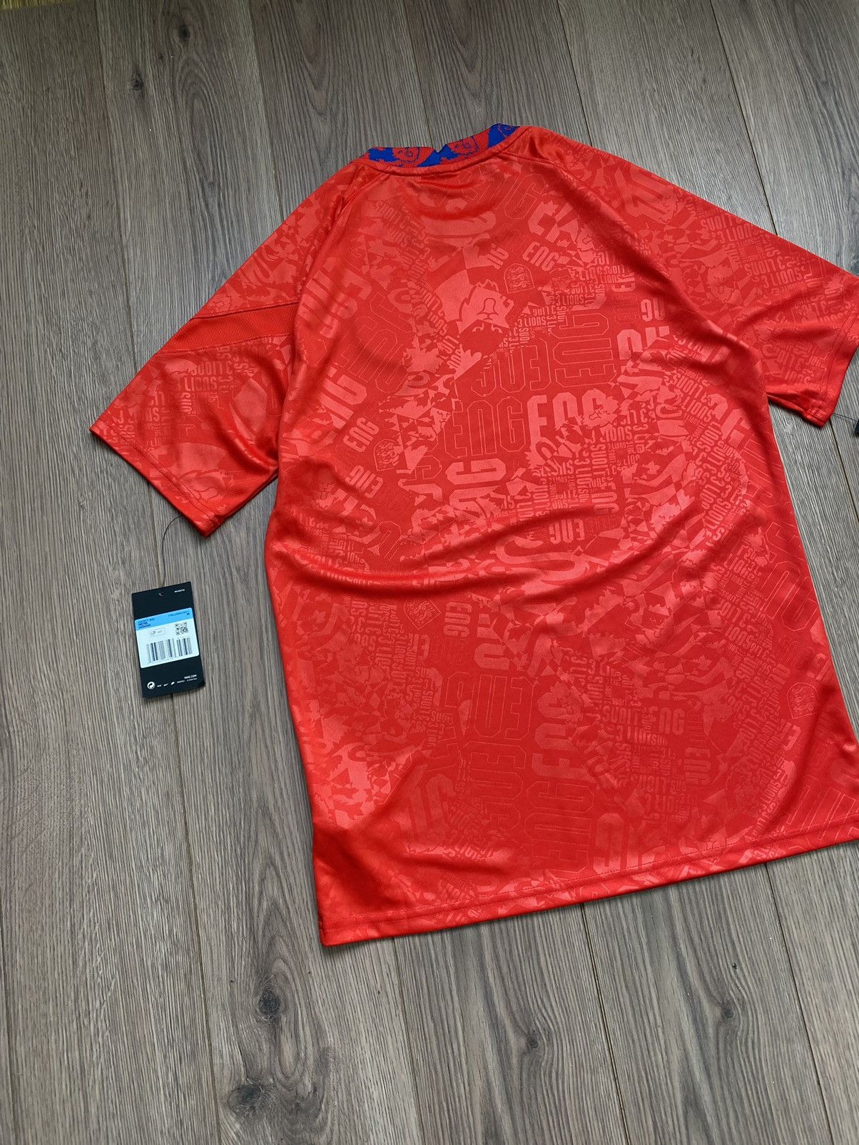 Nike Nike England 2020/21 Training Football Jersey Red Size M Size US M / EU 48-50 / 2 - 11 Thumbnail