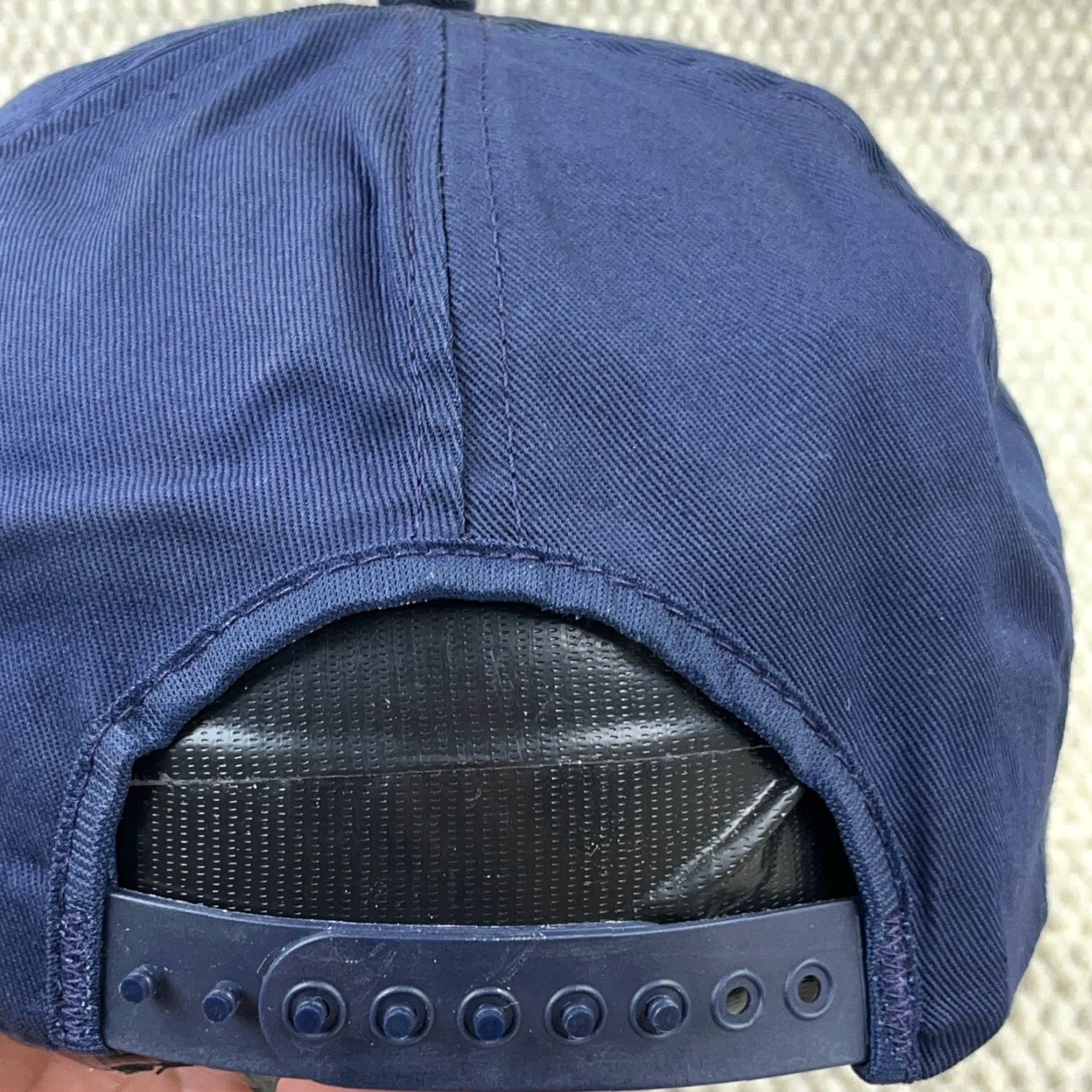 Vintage Vintage 90s USA Blue Cotton Twill Snapback Hat * User: Vintage USA 90s Blue Cotton Twill Snapback Hat * Size ONE SIZE - 7 Thumbnail